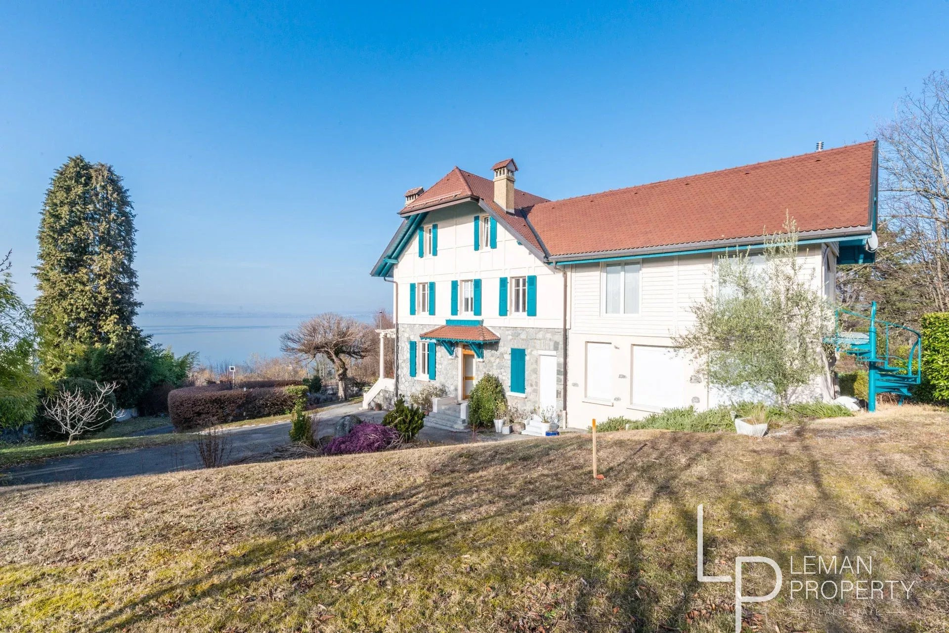 L'agence Leman property vous propose un Maison / Villa à la vente