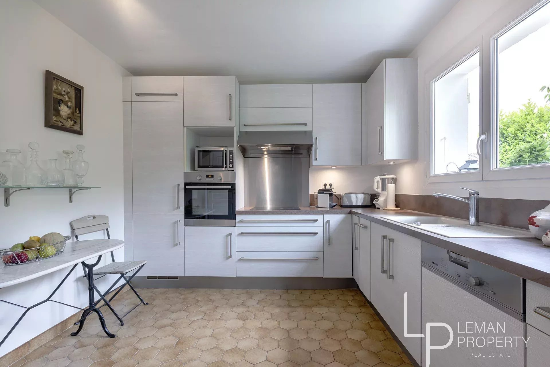 L'agence Leman property vous propose un Maison / Villa à la vente