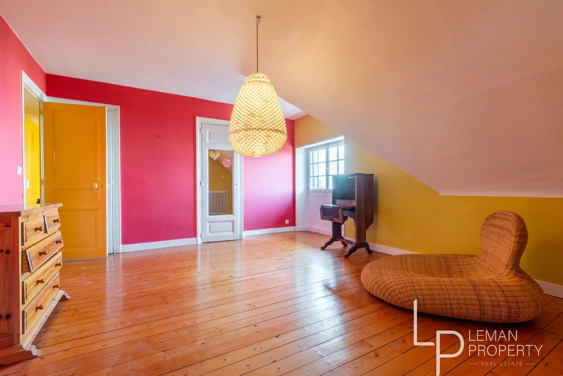 Vente de Maison / Villa d'une surface de 308 m2