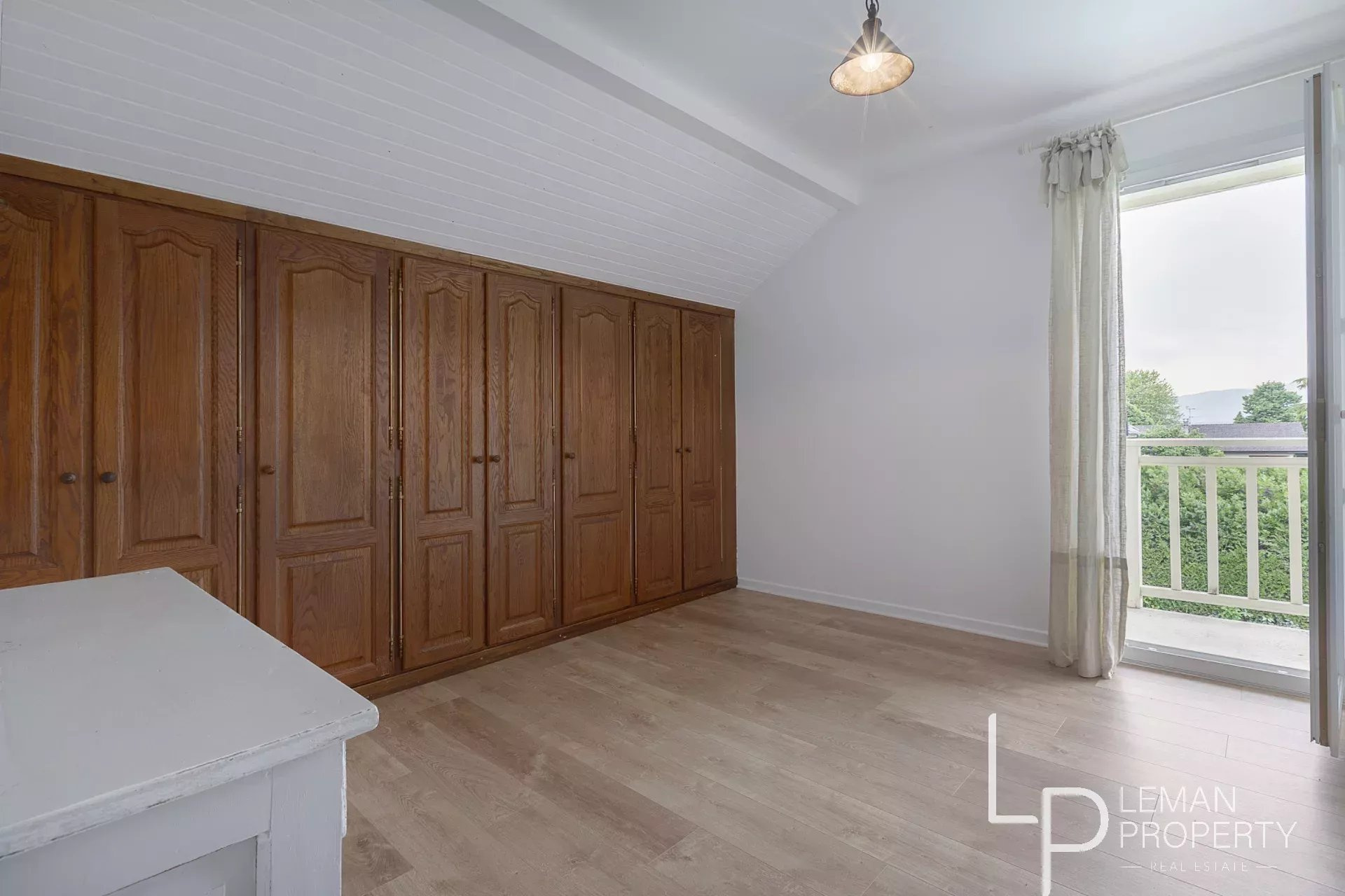 Maison / Villa en vente sur www.leman-property.com