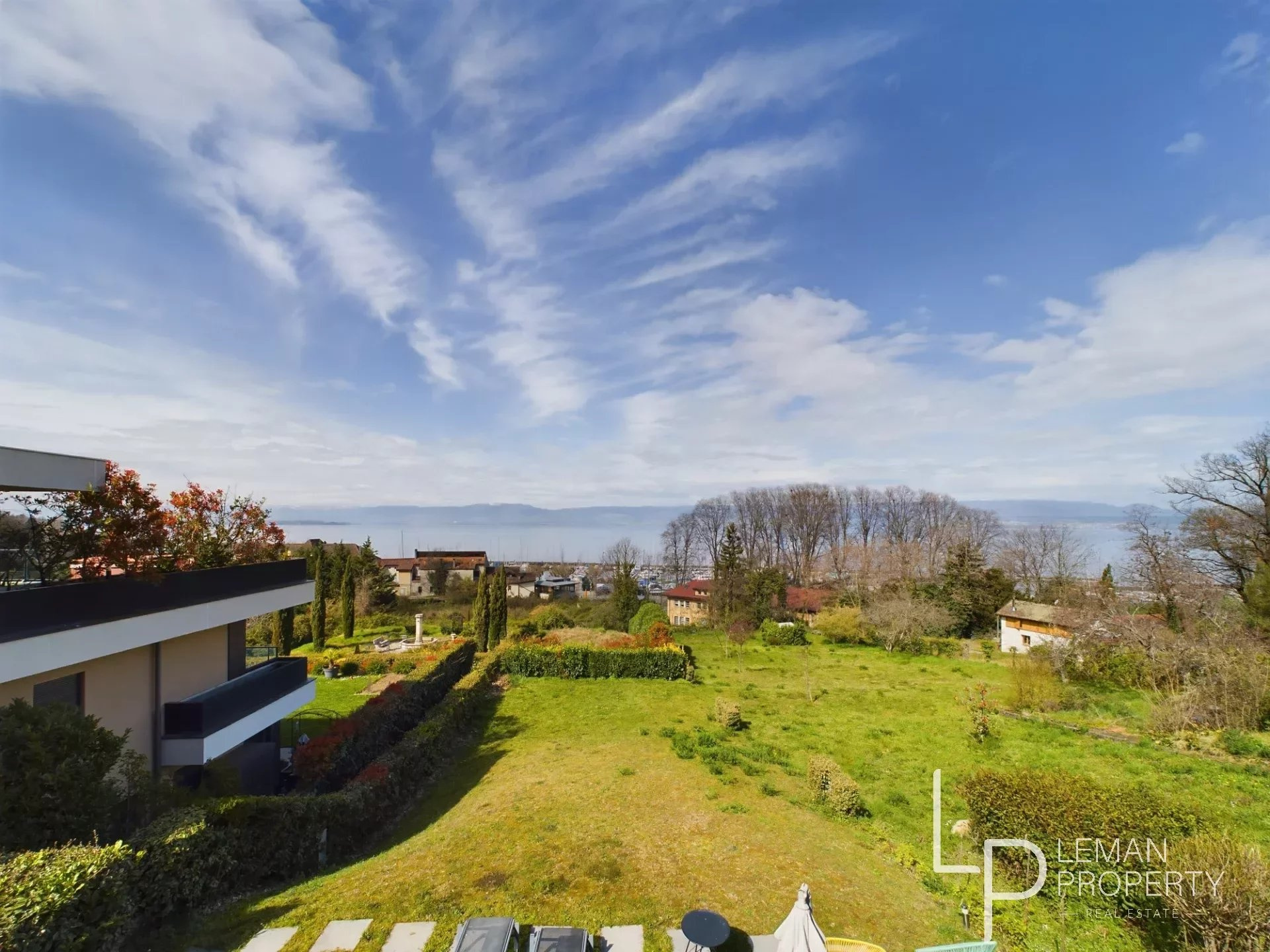 Appartement T3 ? Vue lac, proche centre et embarcadère