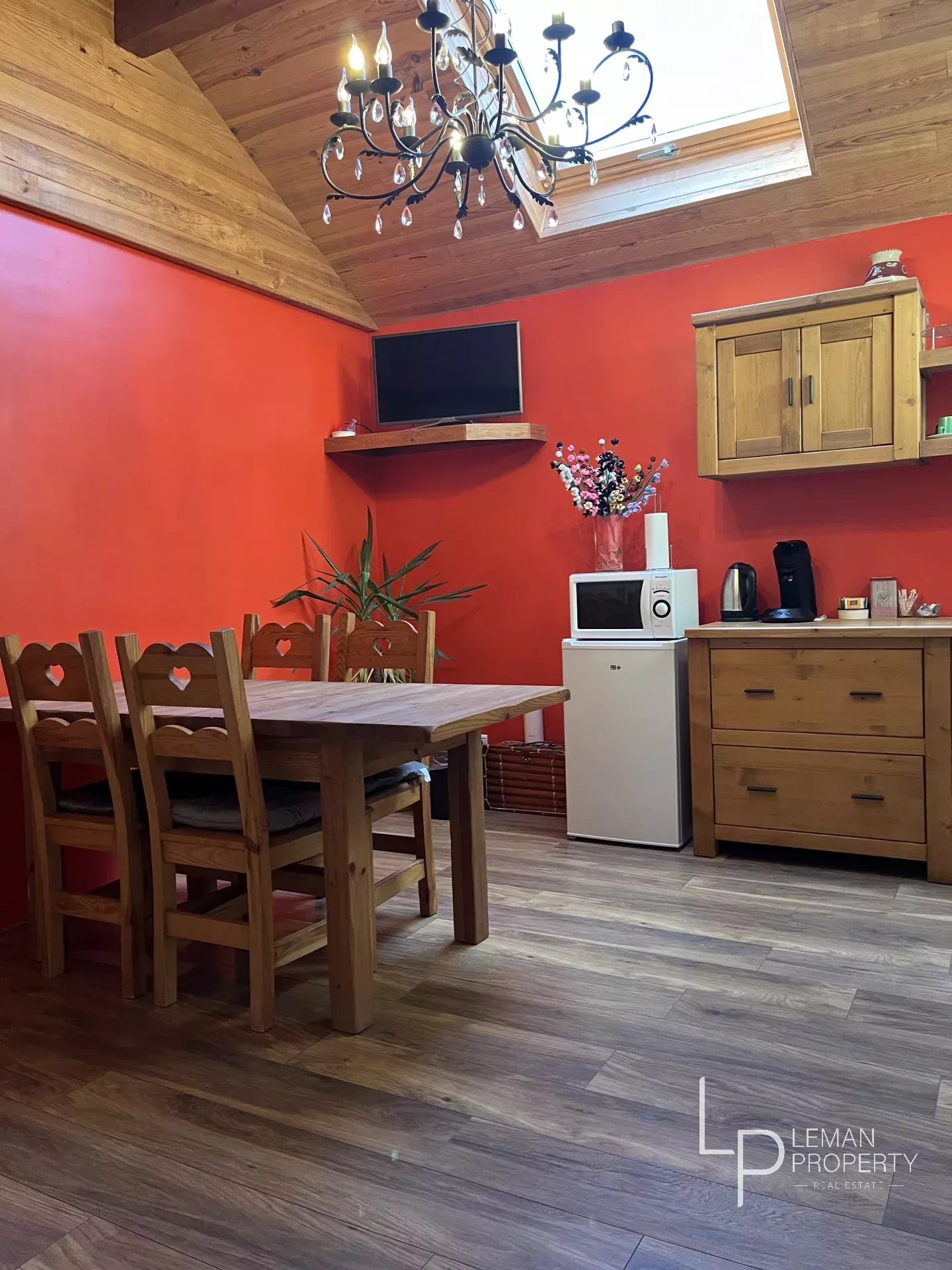 Maison / Villa en vente sur www.leman-property.com