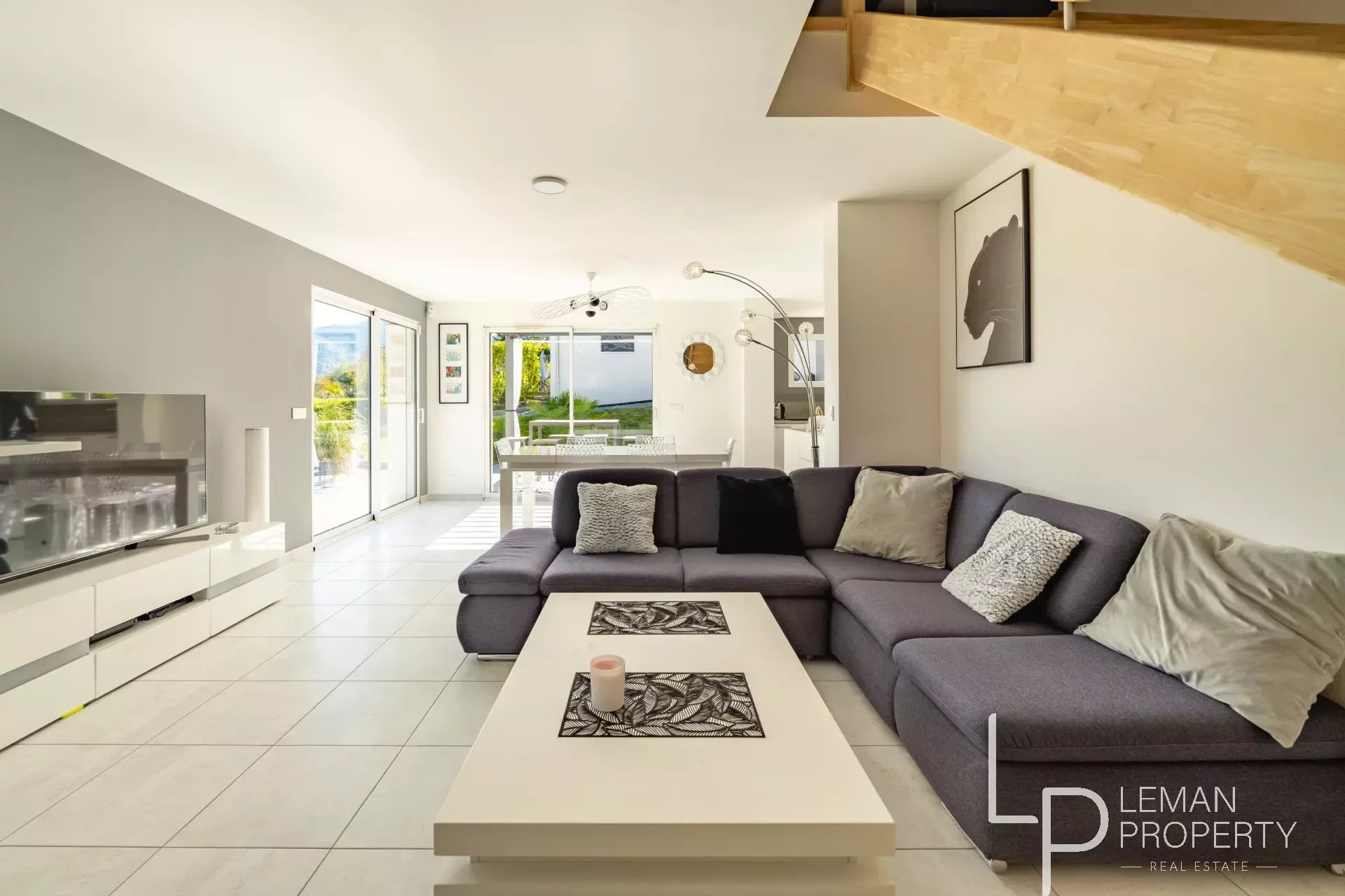 Maison / Villa en vente sur www.leman-property.com