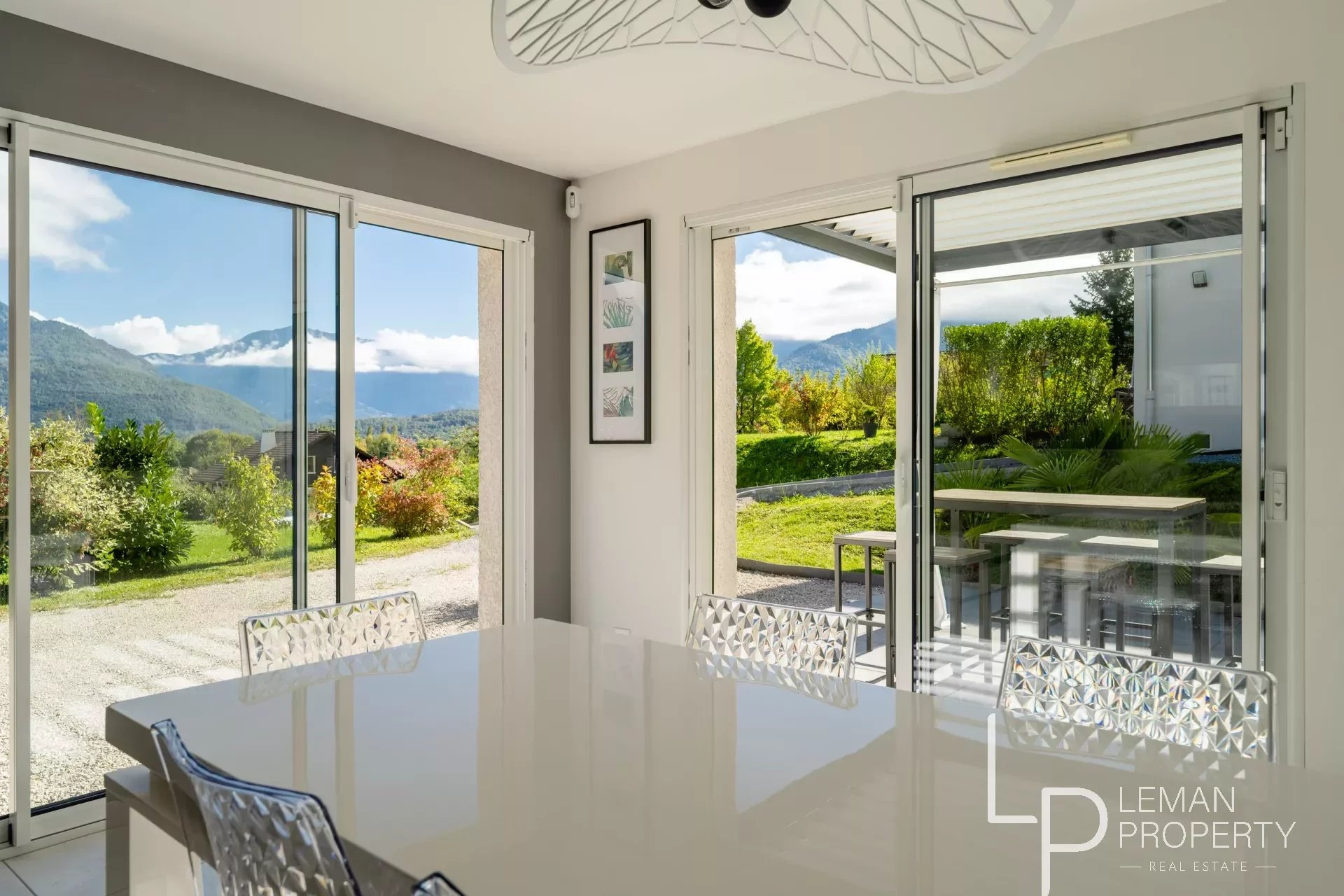 LATHUILE_Maison contemporaine avec vue panoramique