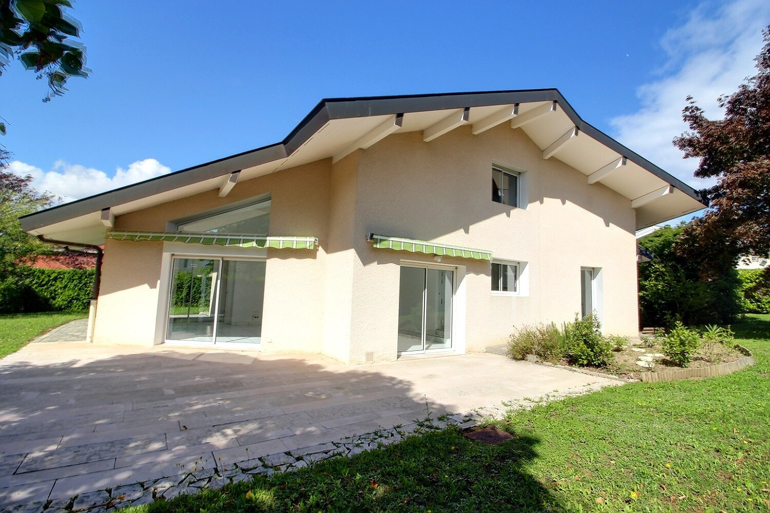 Vente de Maison / Villa à Messery au prix de 950000€