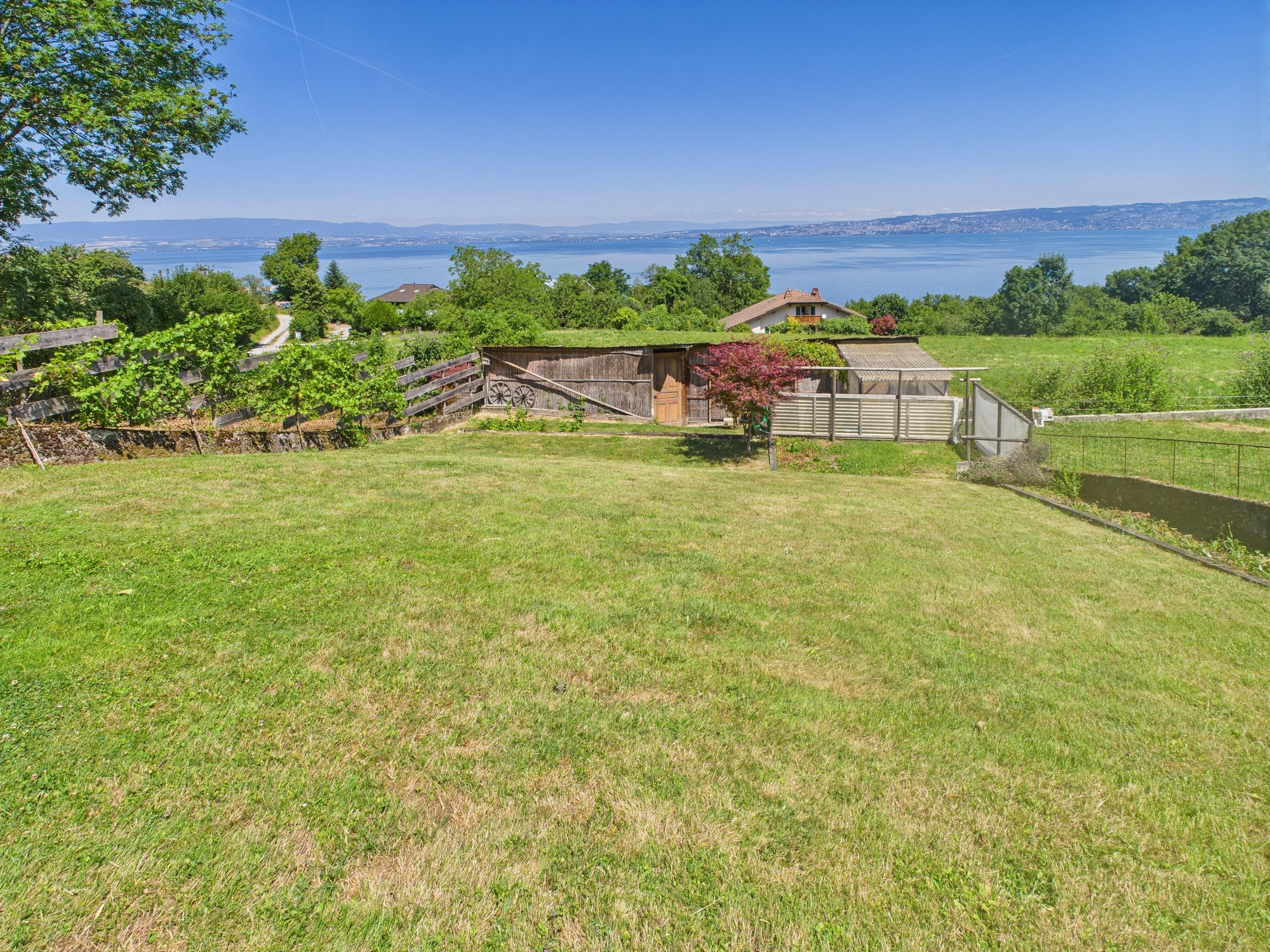 Maison / Villa en vente sur www.leman-property.com