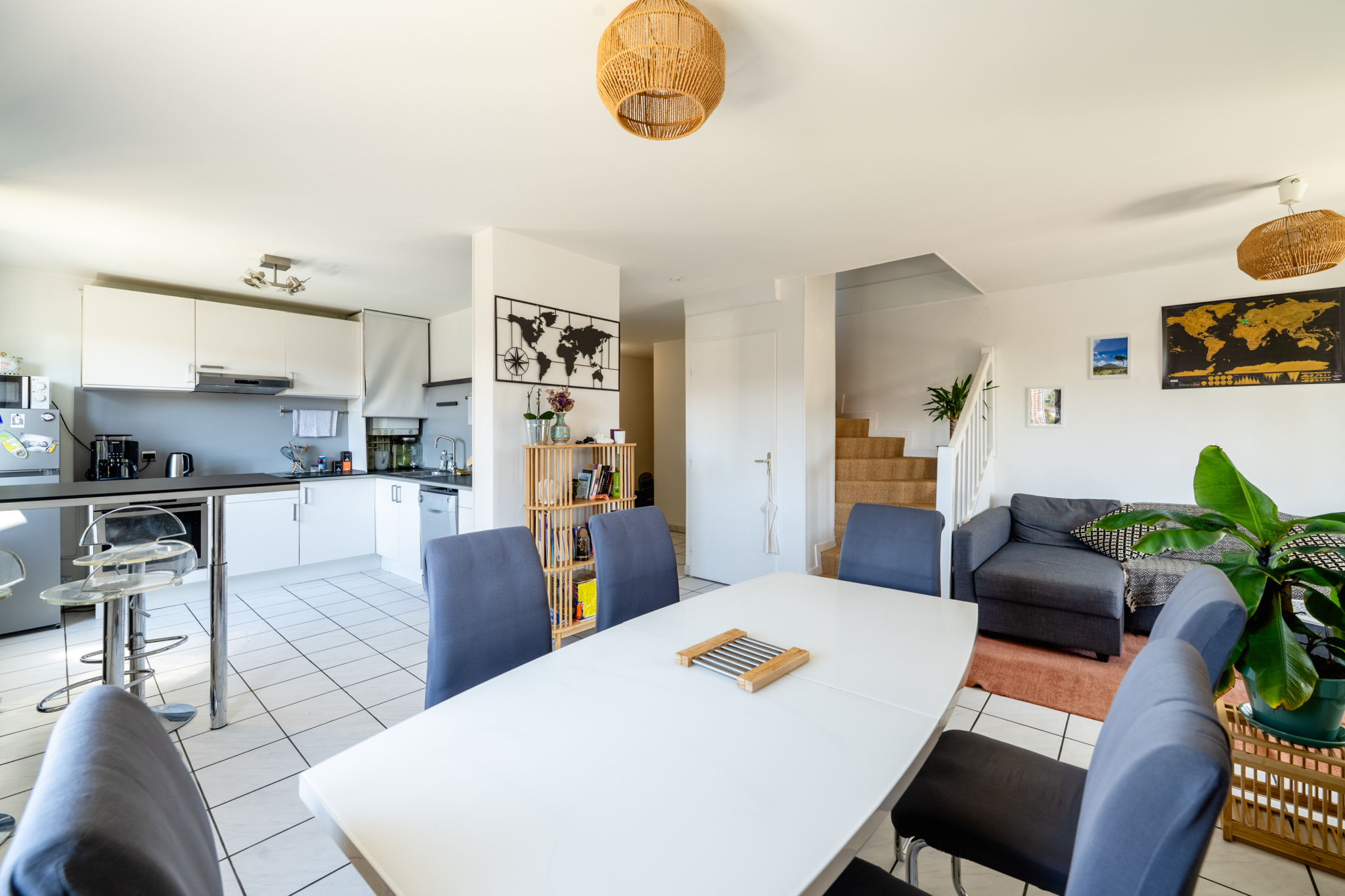 Duplex lumineux 3 pièces   Proche Annecy