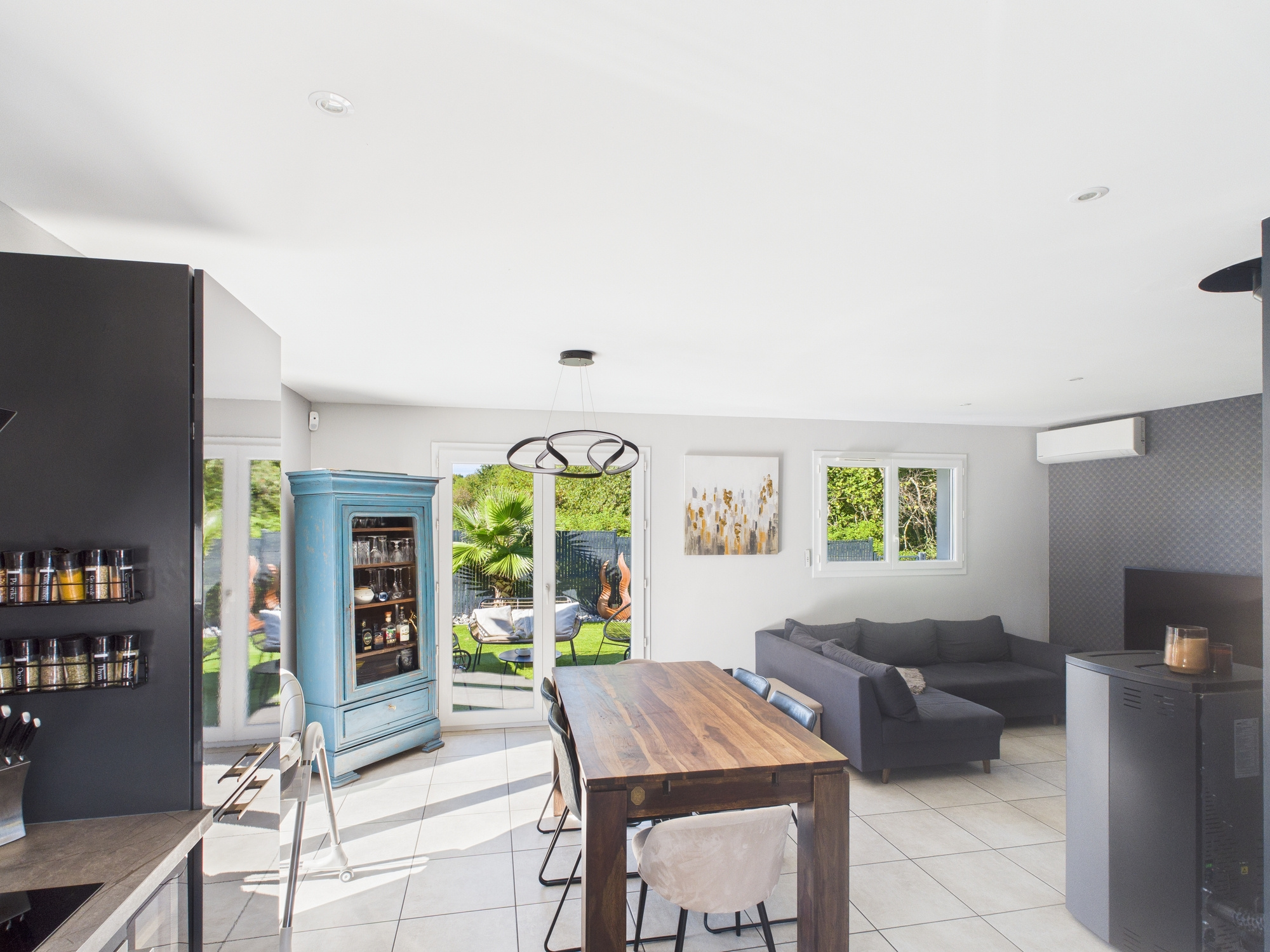 L'agence Leman property vous propose un Maison / Villa à la vente