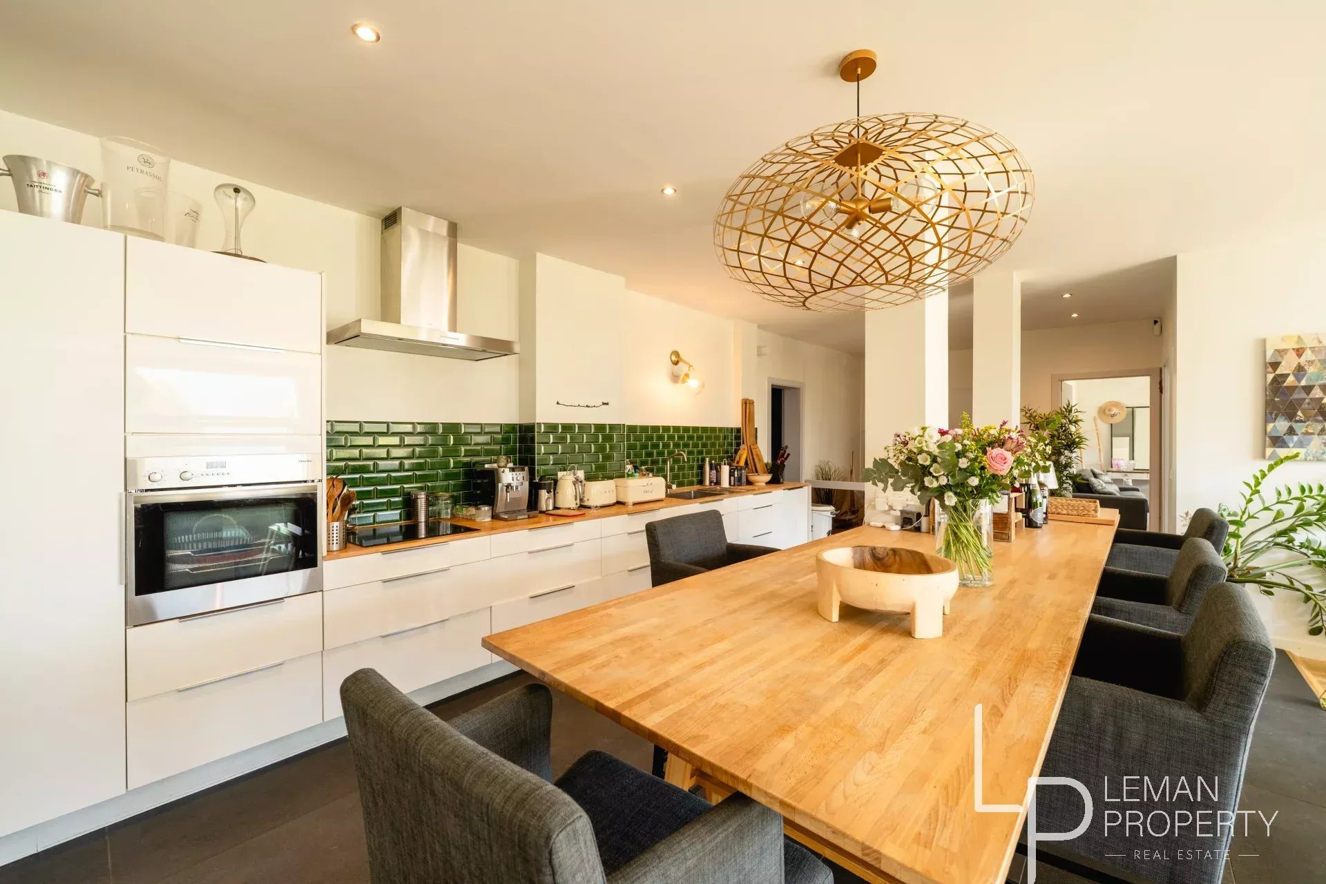 SEVRIER – Exceptionnel appartement face au lac d’Annecy