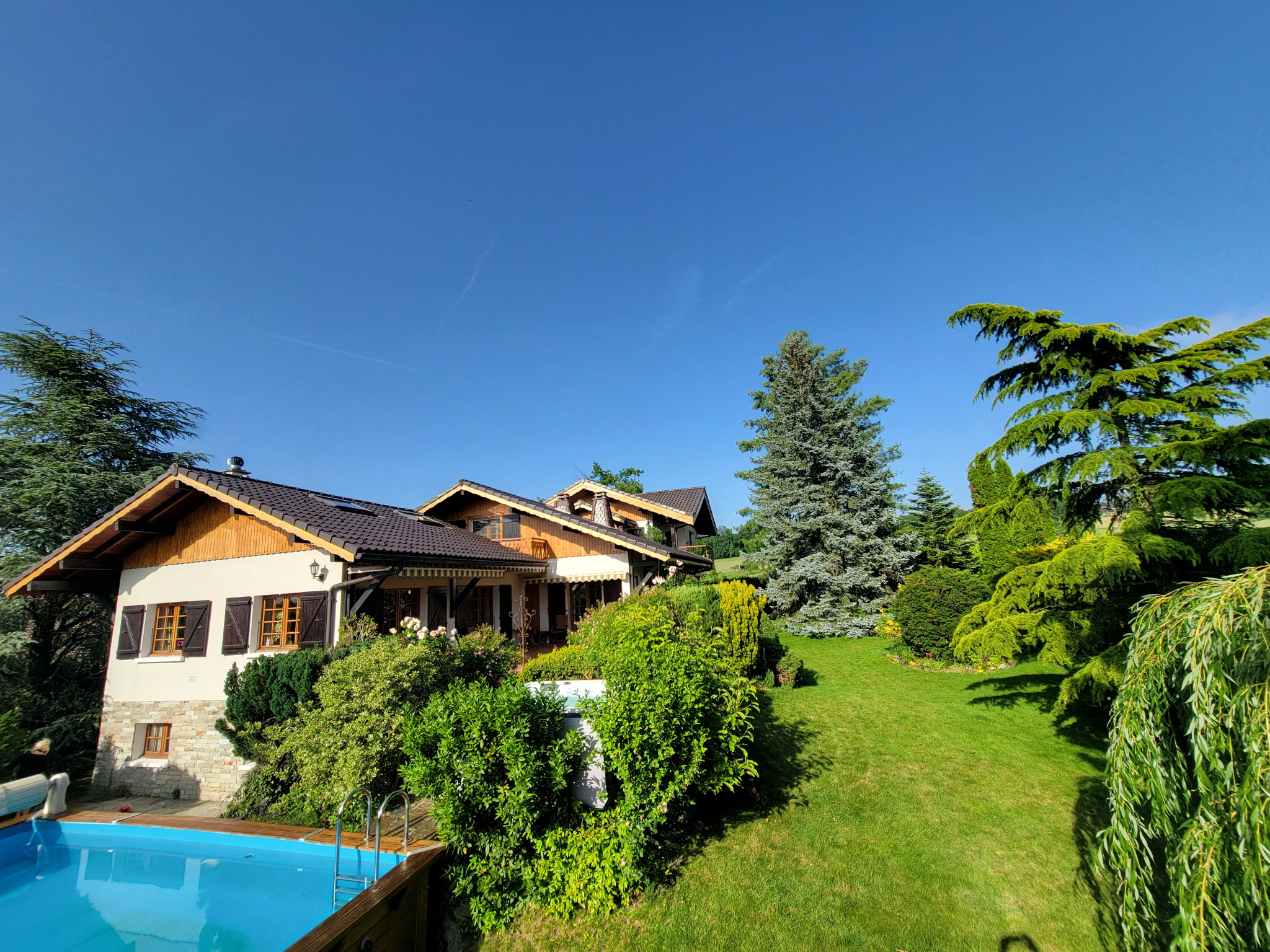 Vente de Maison / Villa à Féternes au prix de 995000€