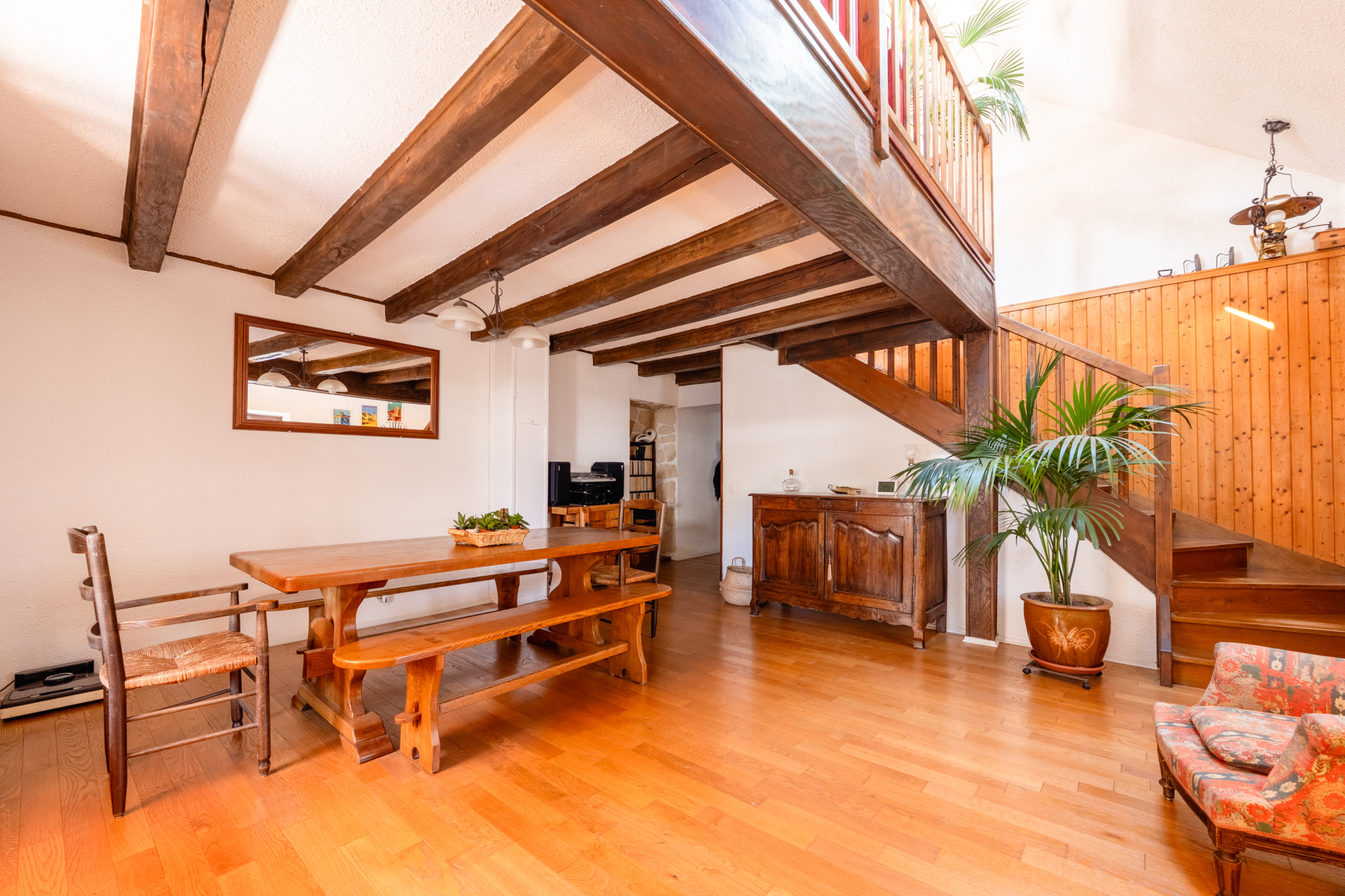 DOUSSARD – Charmante maison de village à deux pas de la plage