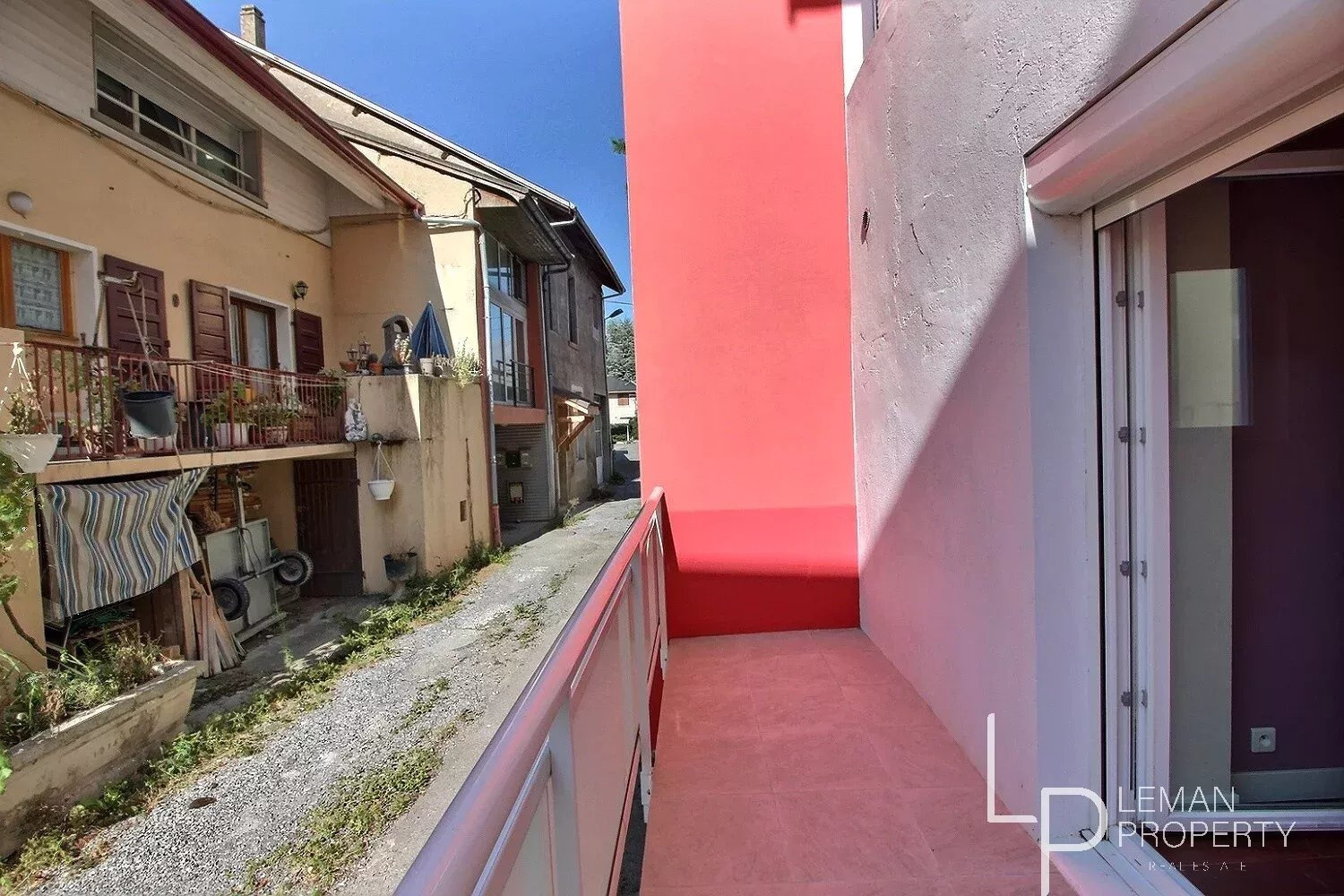 Location : DOUVAINE – Appartement T4