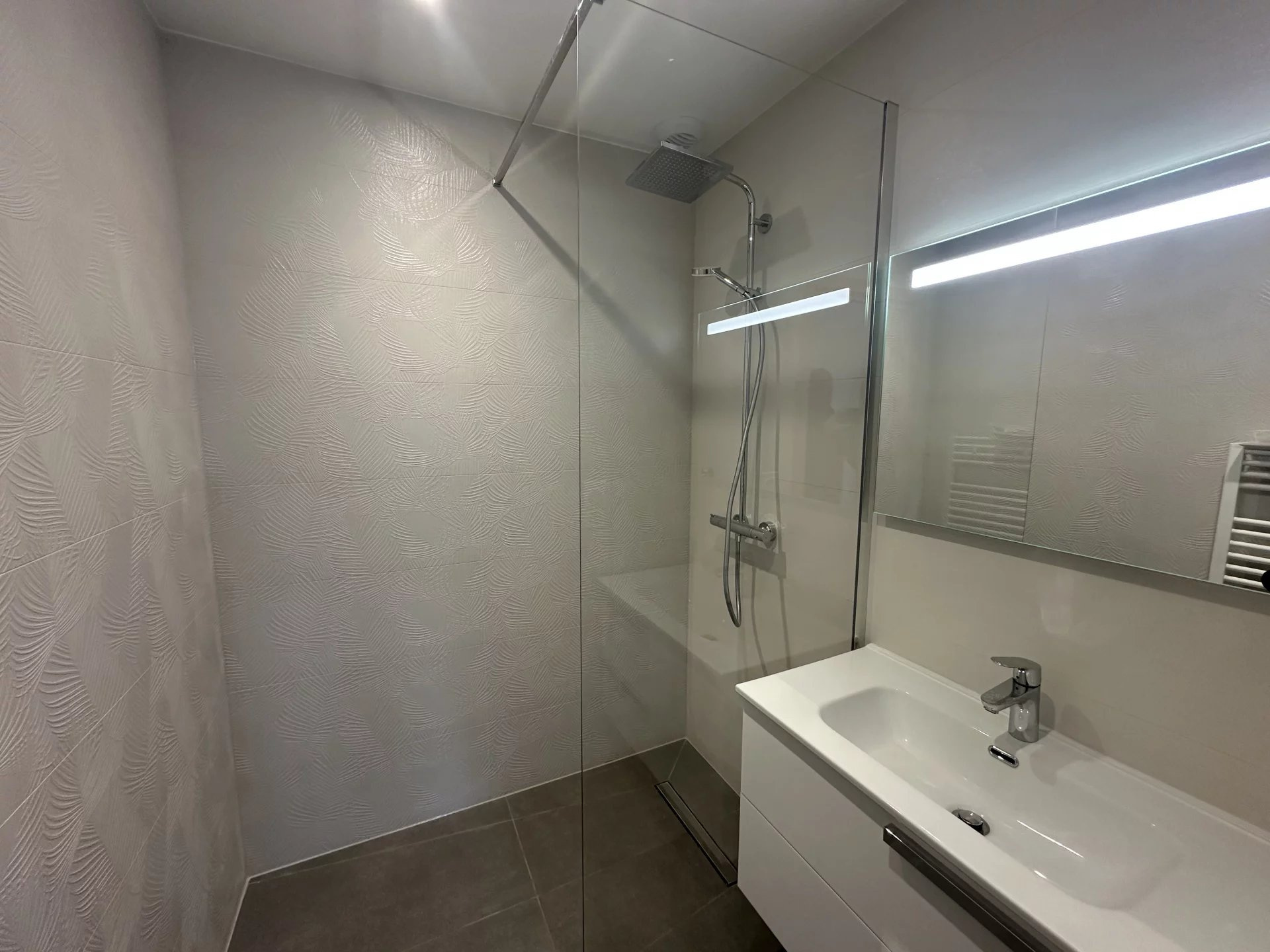 L'agence Leman property vous propose un Appartement à la vente