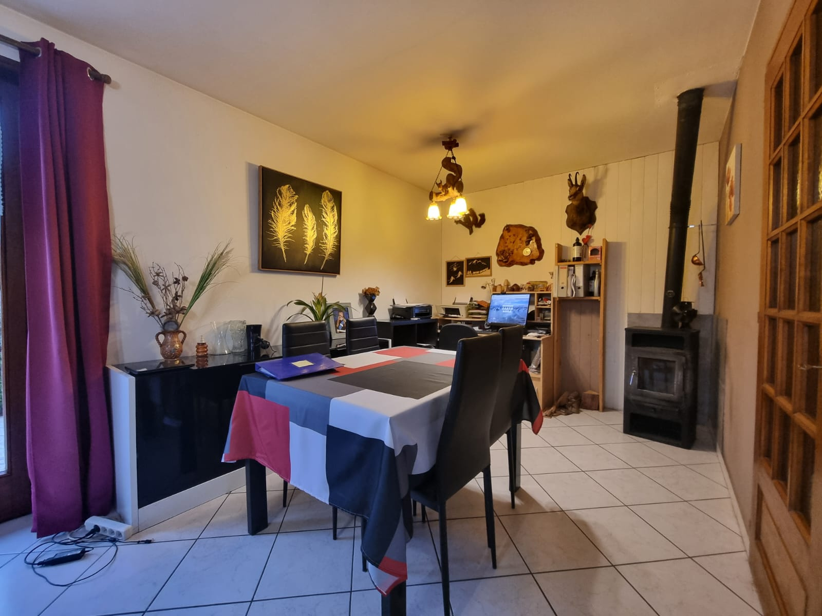 Maison / Villa disponible à la vente à Larringes