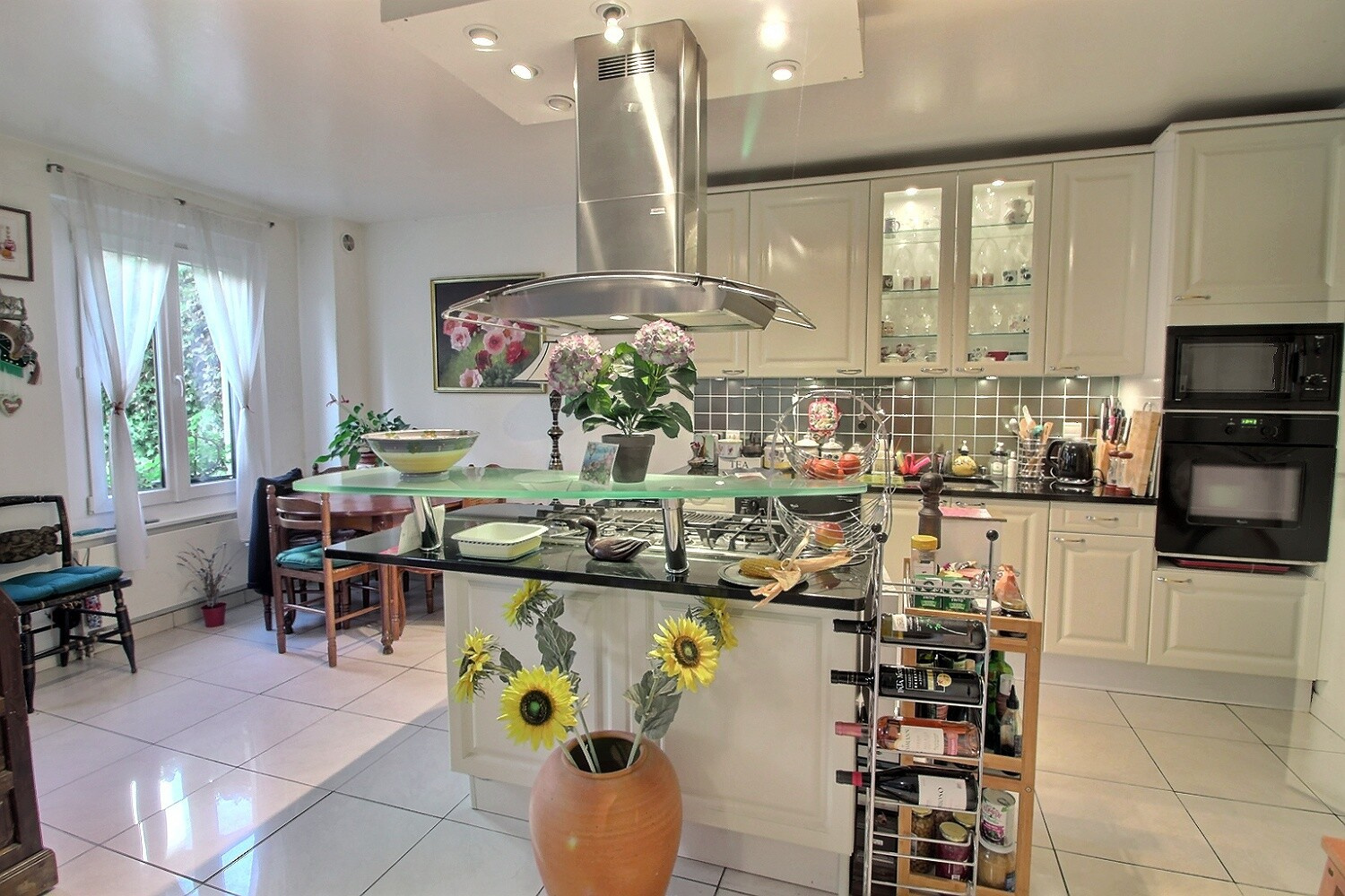 Maison / Villa de 90 m2 comprenant 4 pièces