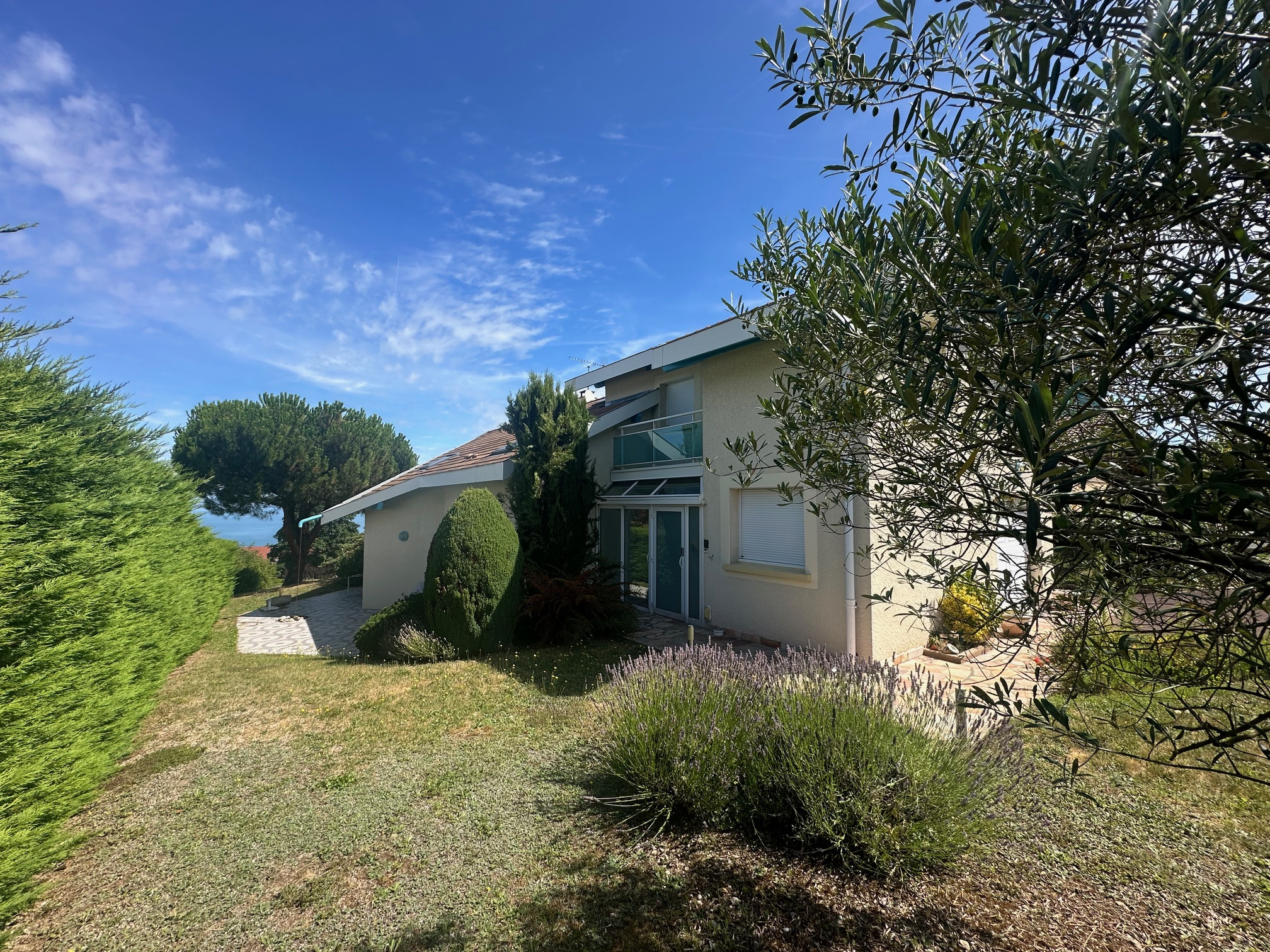 Vente de Maison / Villa à Neuvecelle au prix de 1180000€