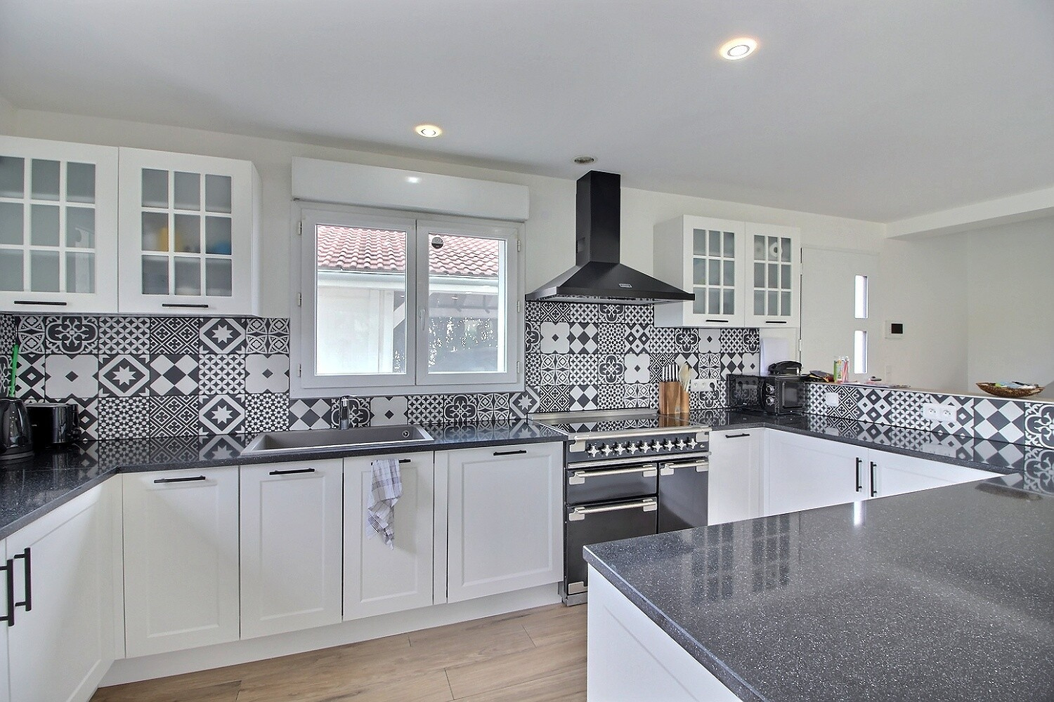 Maison / Villa de 140 m2 comprenant 6 pièces