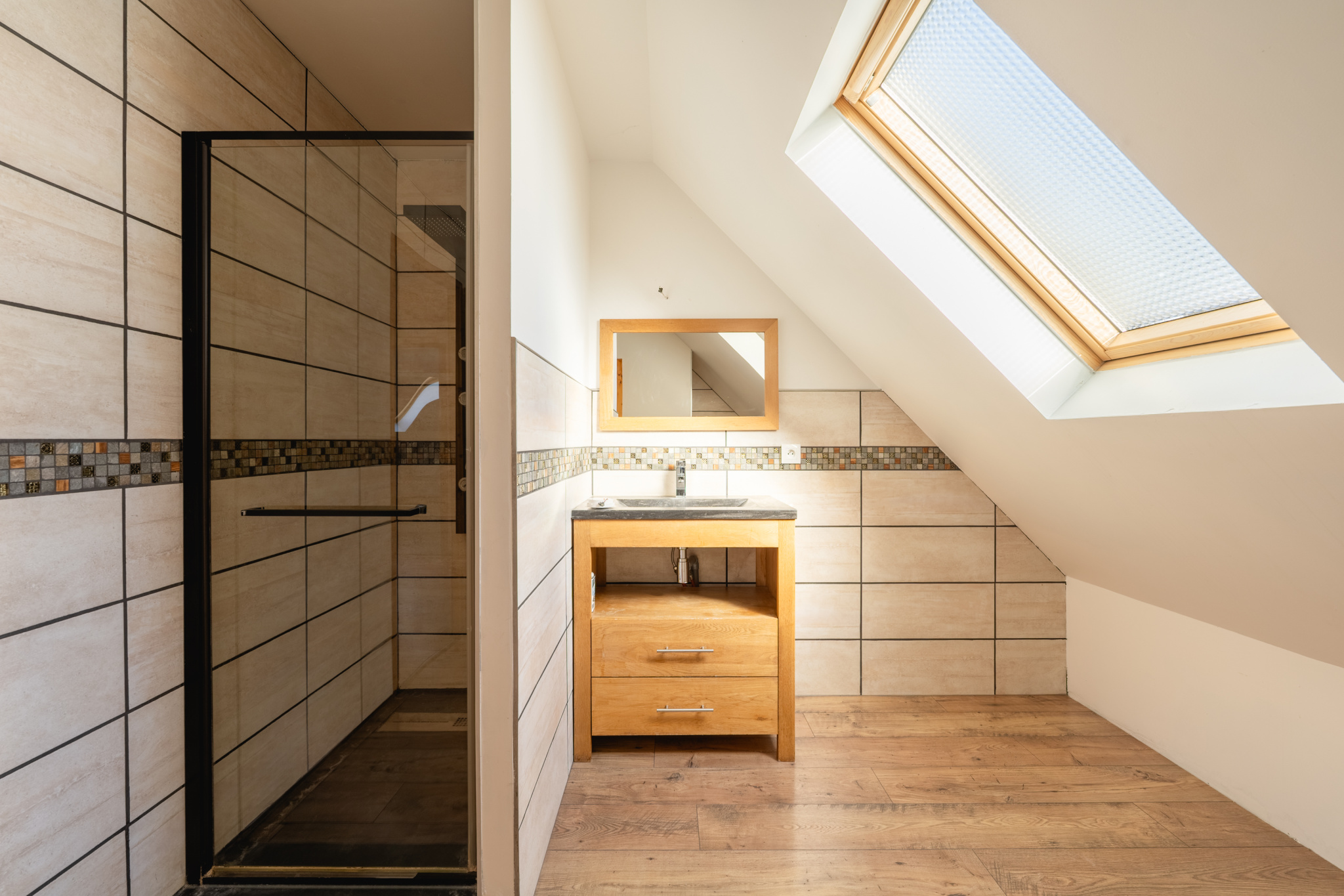 L'agence Leman property vous propose un Maison / Villa à la vente