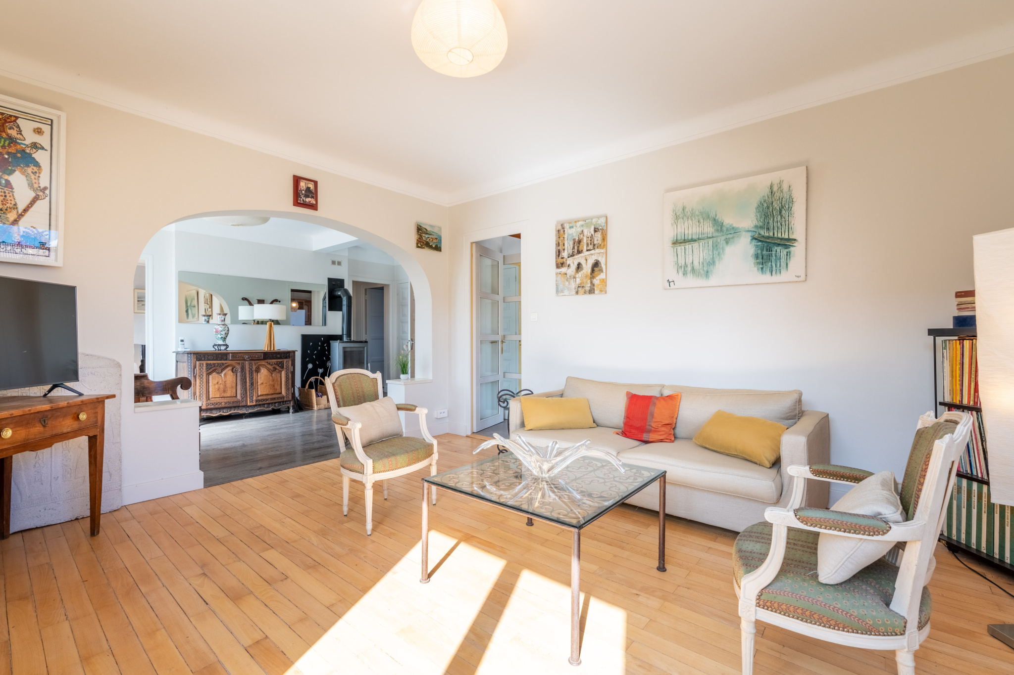 Maison / Villa de 171 m2 comprenant 8 pièces