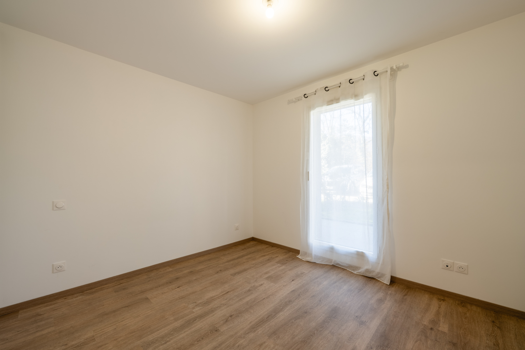 Saint Jorioz – T5 avec jardin dans résidence récente