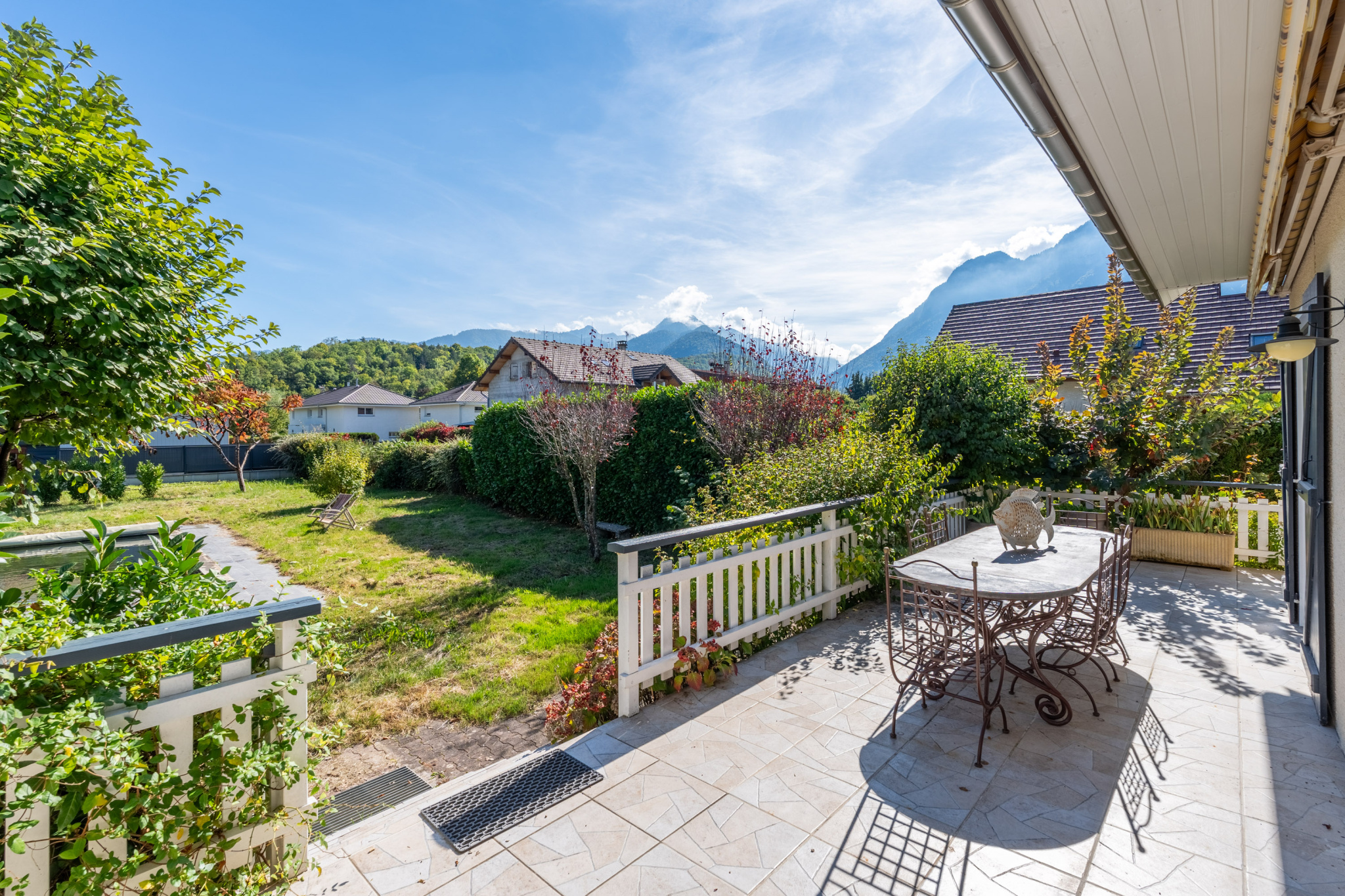 Maison / Villa de 171 m2 comprenant 8 pièces