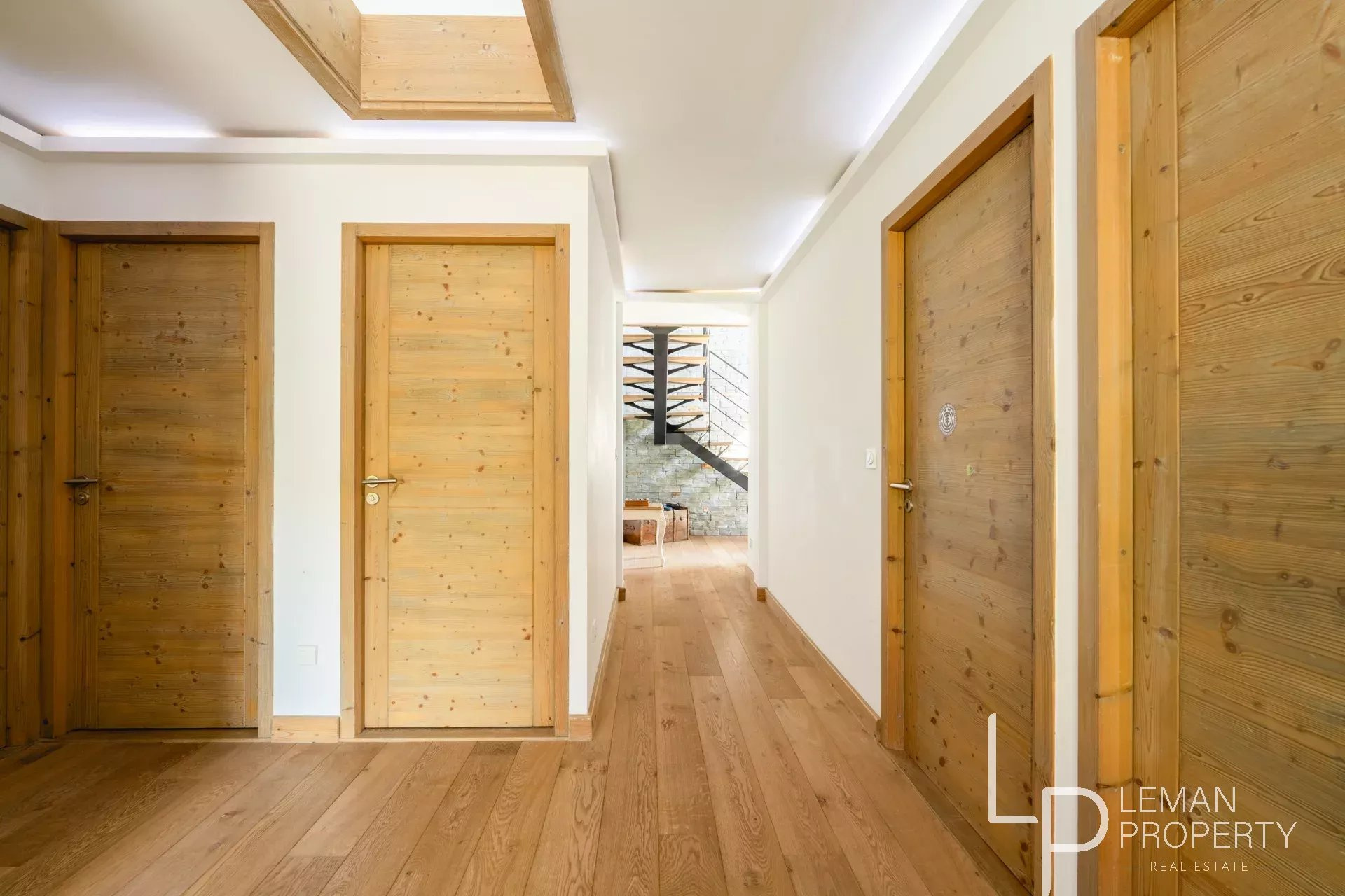 SAINT JORIOZ – Propriété récente avec pisicine