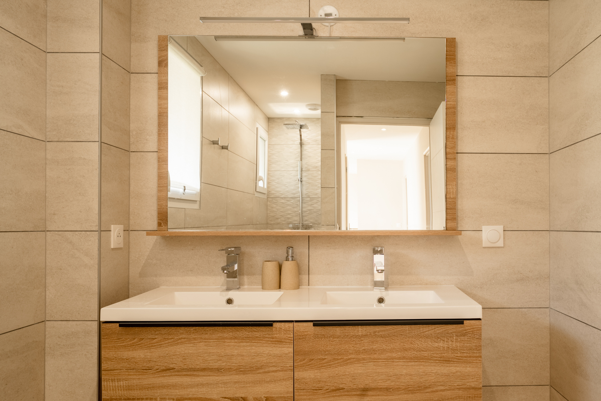 Maison / Villa en vente sur www.leman-property.com