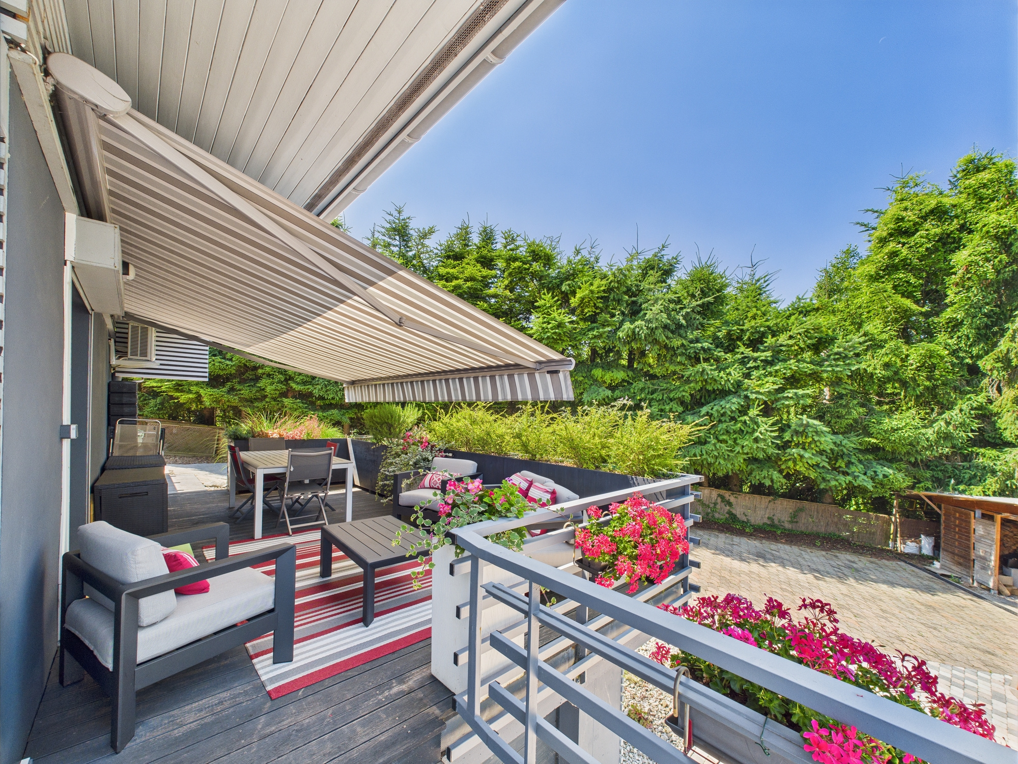 L'agence Leman property vous propose un Maison / Villa à la vente