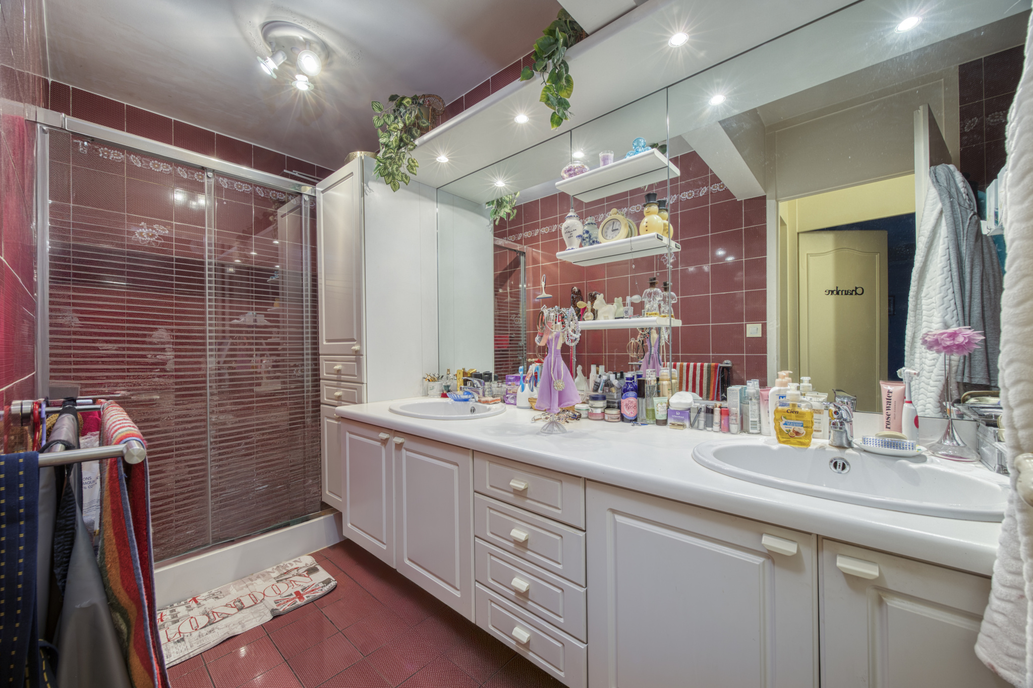 L'agence Leman property vous propose un Appartement à la vente