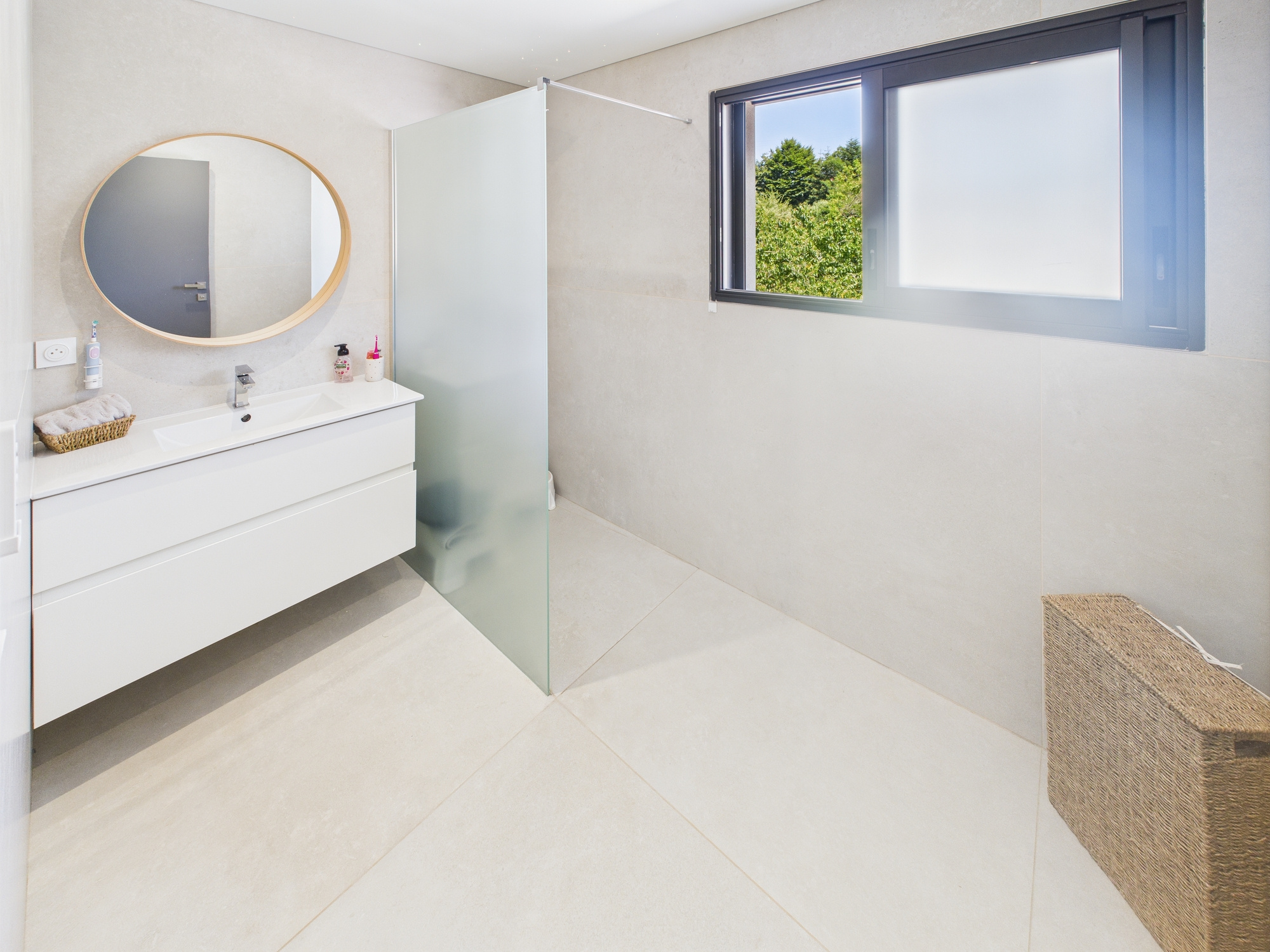 Maison / Villa de 208 m2 comprenant 5 pièces