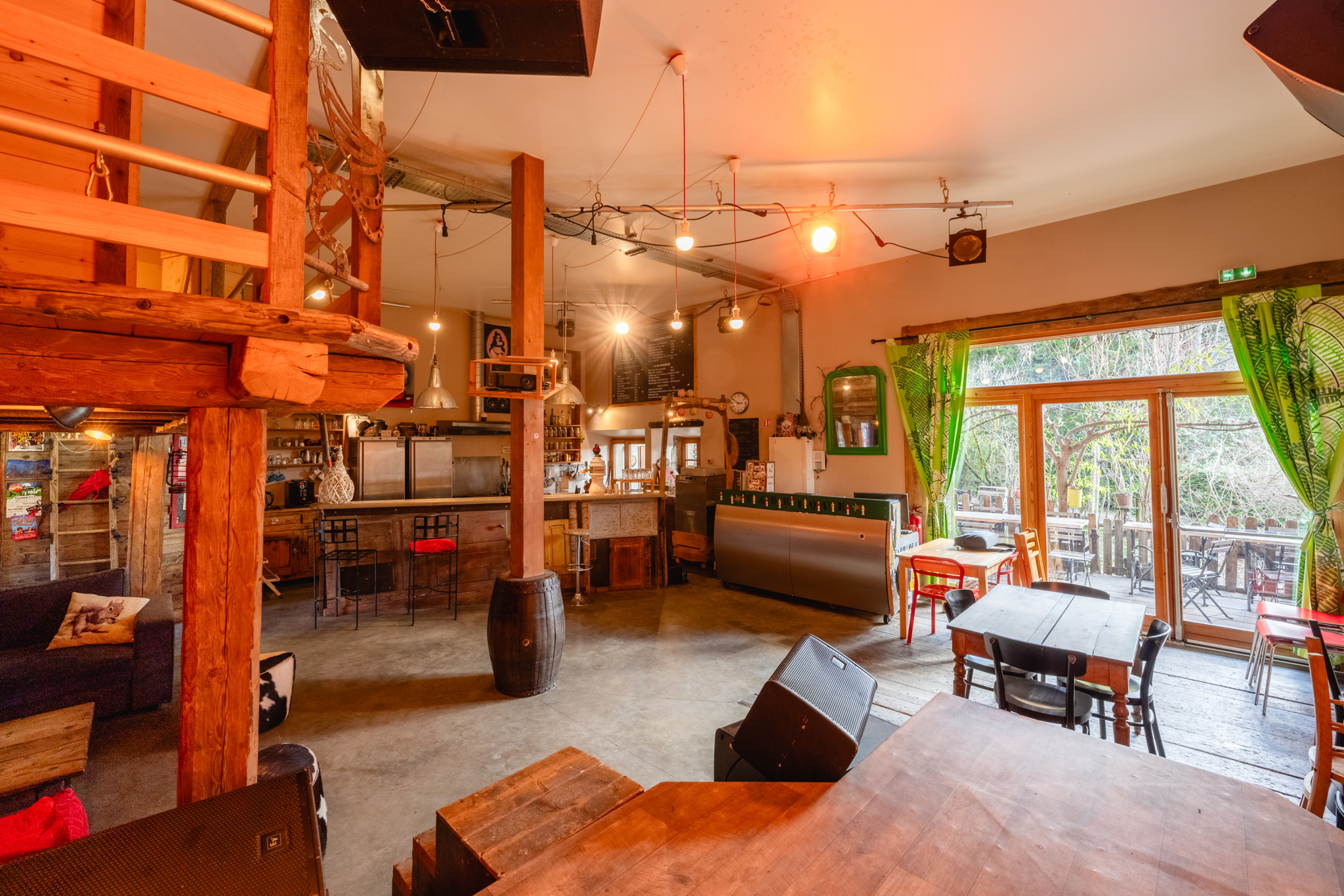 Autre disponible à la vente à Lescheraines