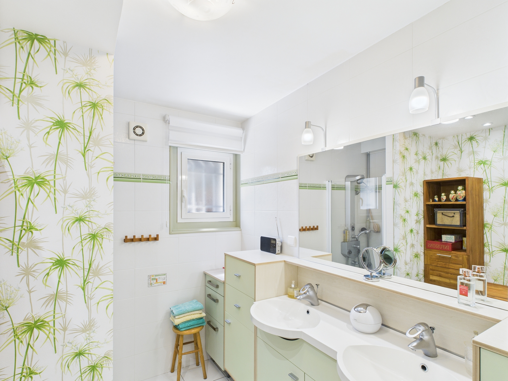 Maison / Villa de 180 m2 comprenant 5 pièces