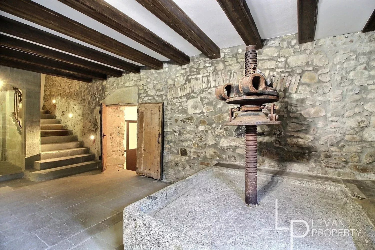 Location : CHENS-SUR-LEMAN – Appartement T2 de Standing