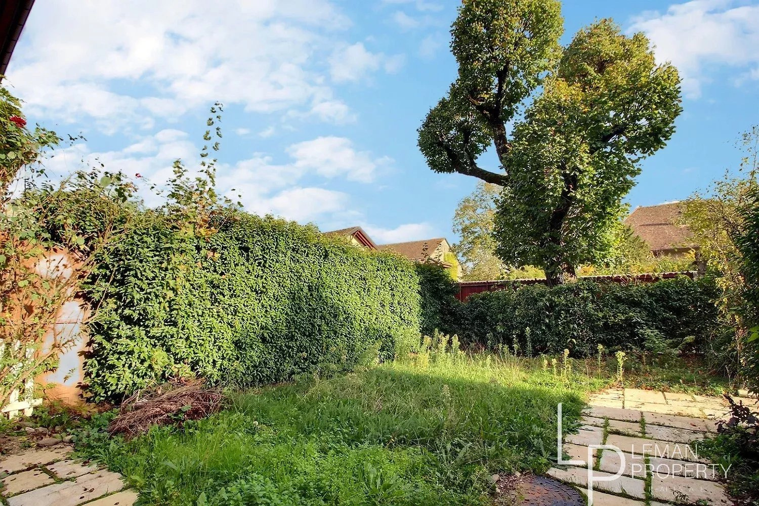 CHENS-SUR-LEMAN – Appartement T2 de Standing