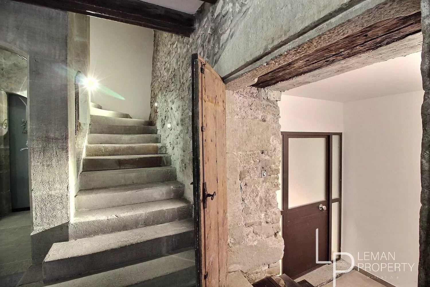 Nouvelle location proposée par Leman Property