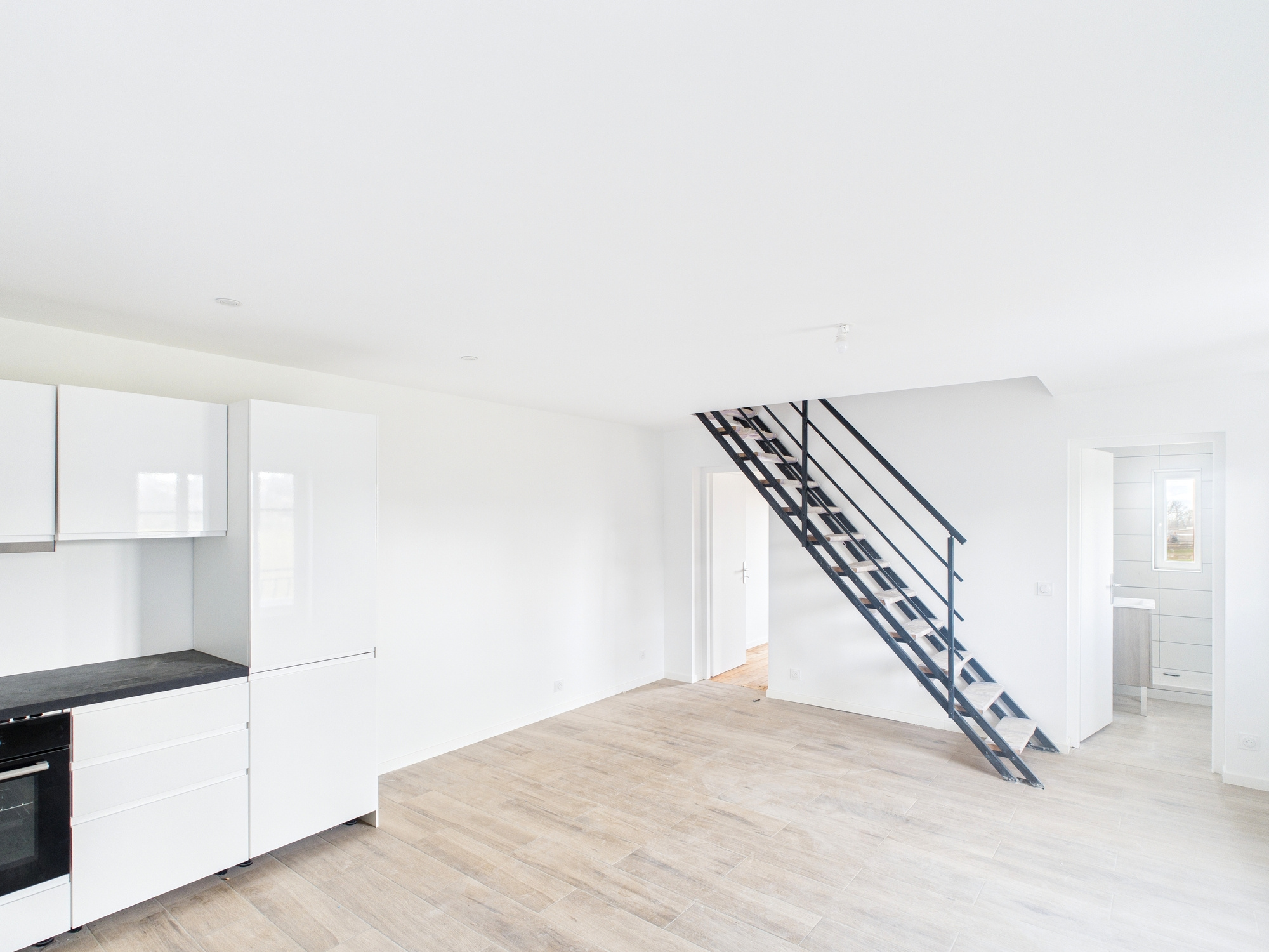 Maison mitoyenne entièrement rénovée avec gout à Feternes