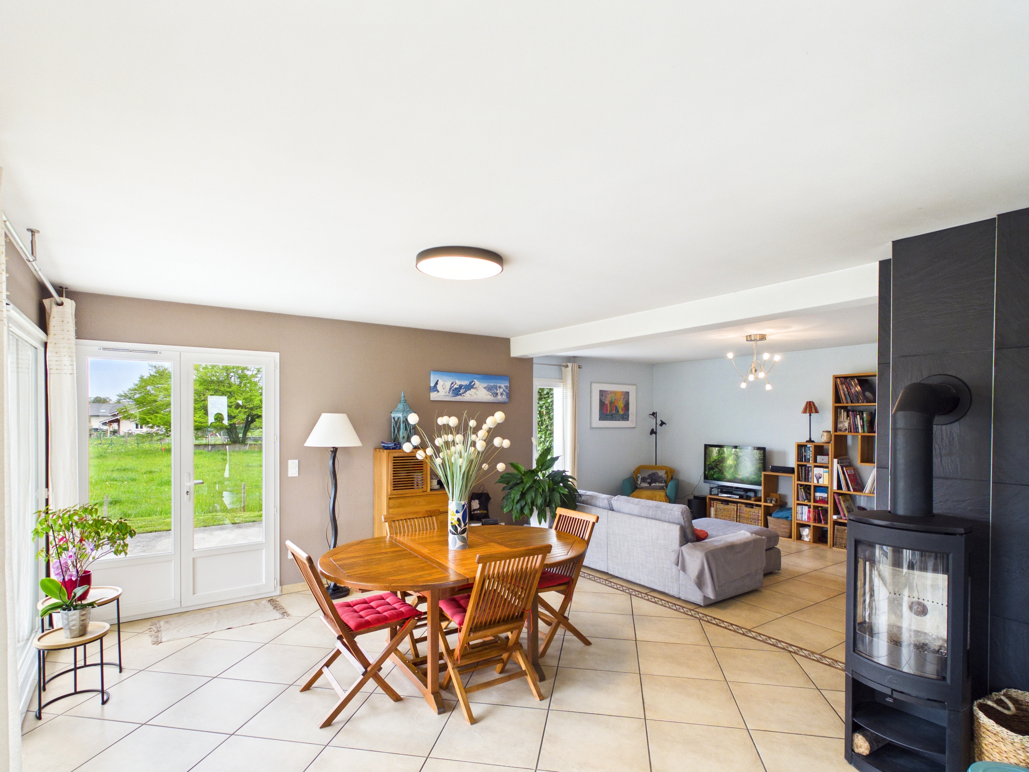 Maison / Villa en vente sur www.leman-property.com