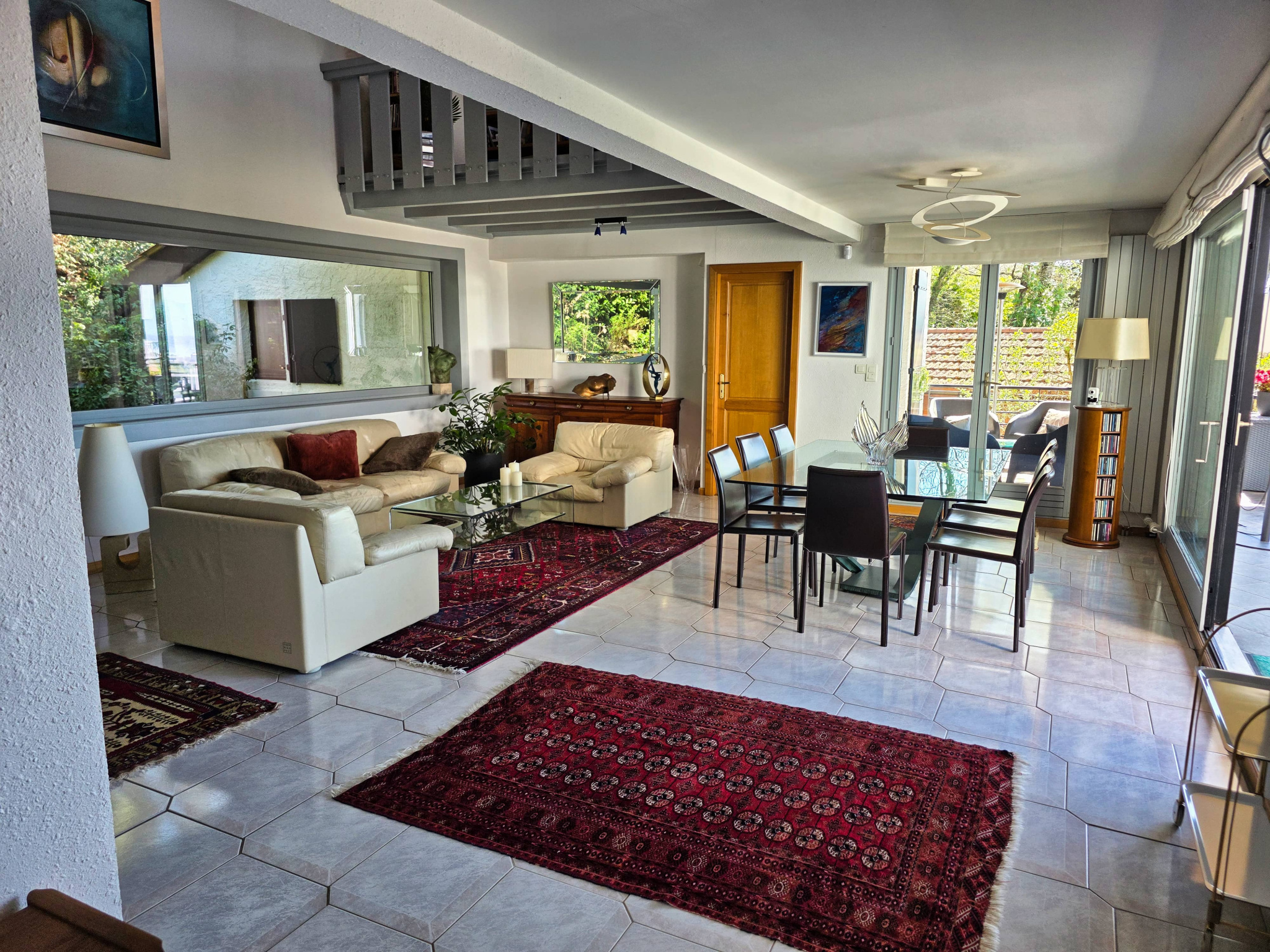 Maison / Villa en vente sur www.leman-property.com