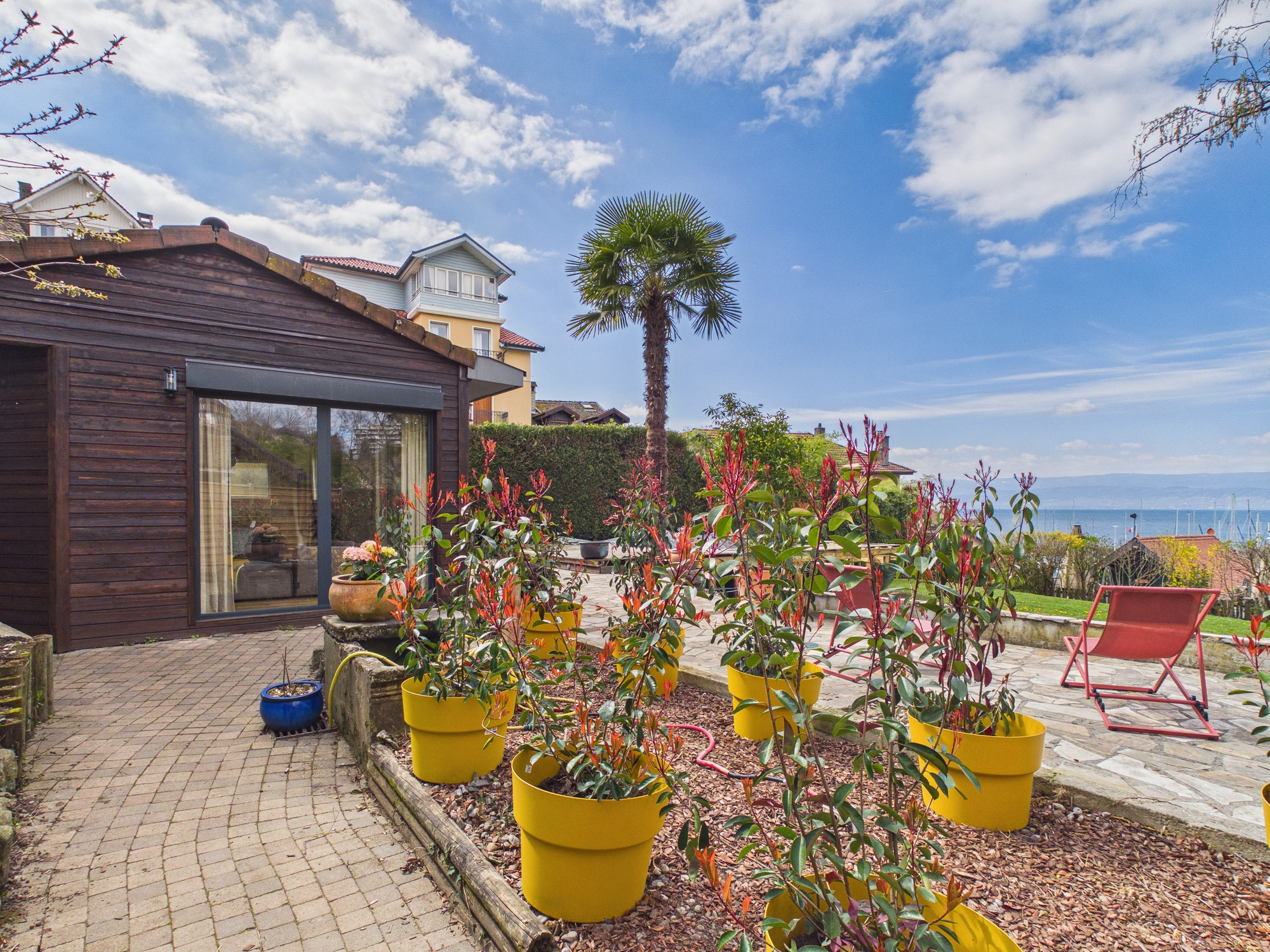 Maison / Villa de 220 m2 comprenant 6 pièces