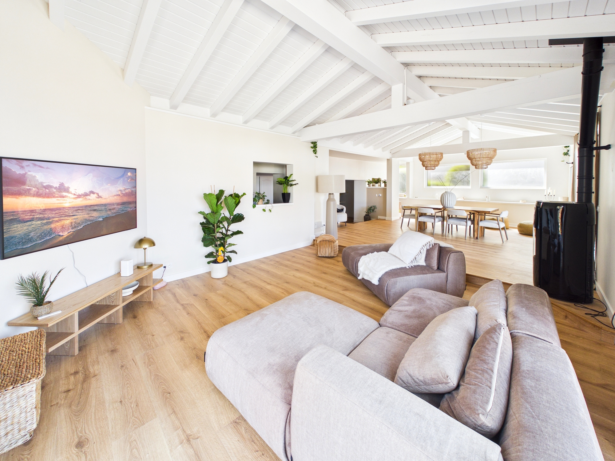 Maison / Villa de 220 m2 comprenant 6 pièces