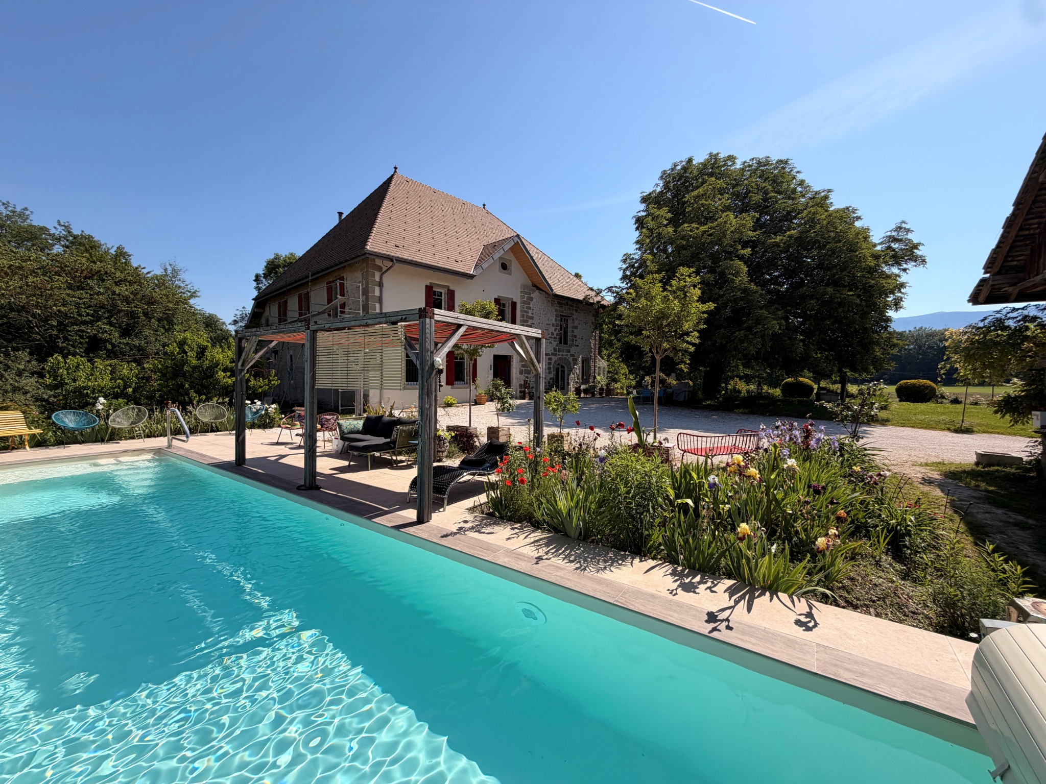 Vente de Maison / Villa à Marigny st marcel au prix de 1745000€
