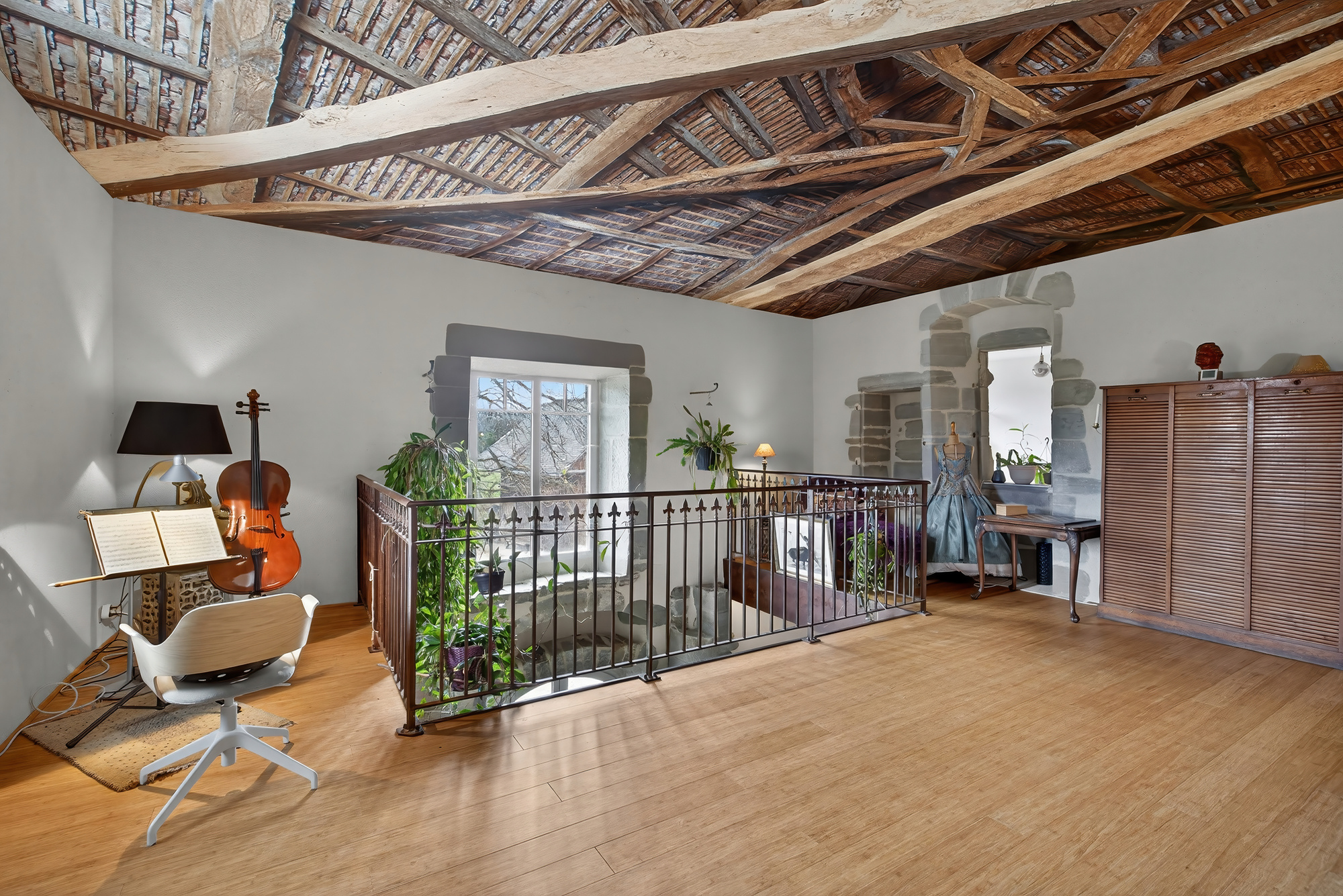 L'agence Leman property vous propose un Château à la vente