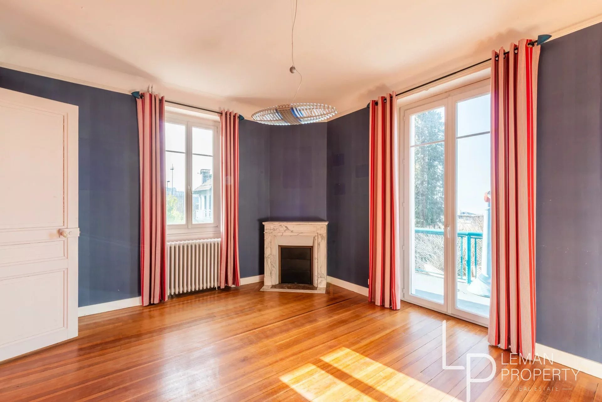 Propriété bourgeoise avec vue lac – Évian