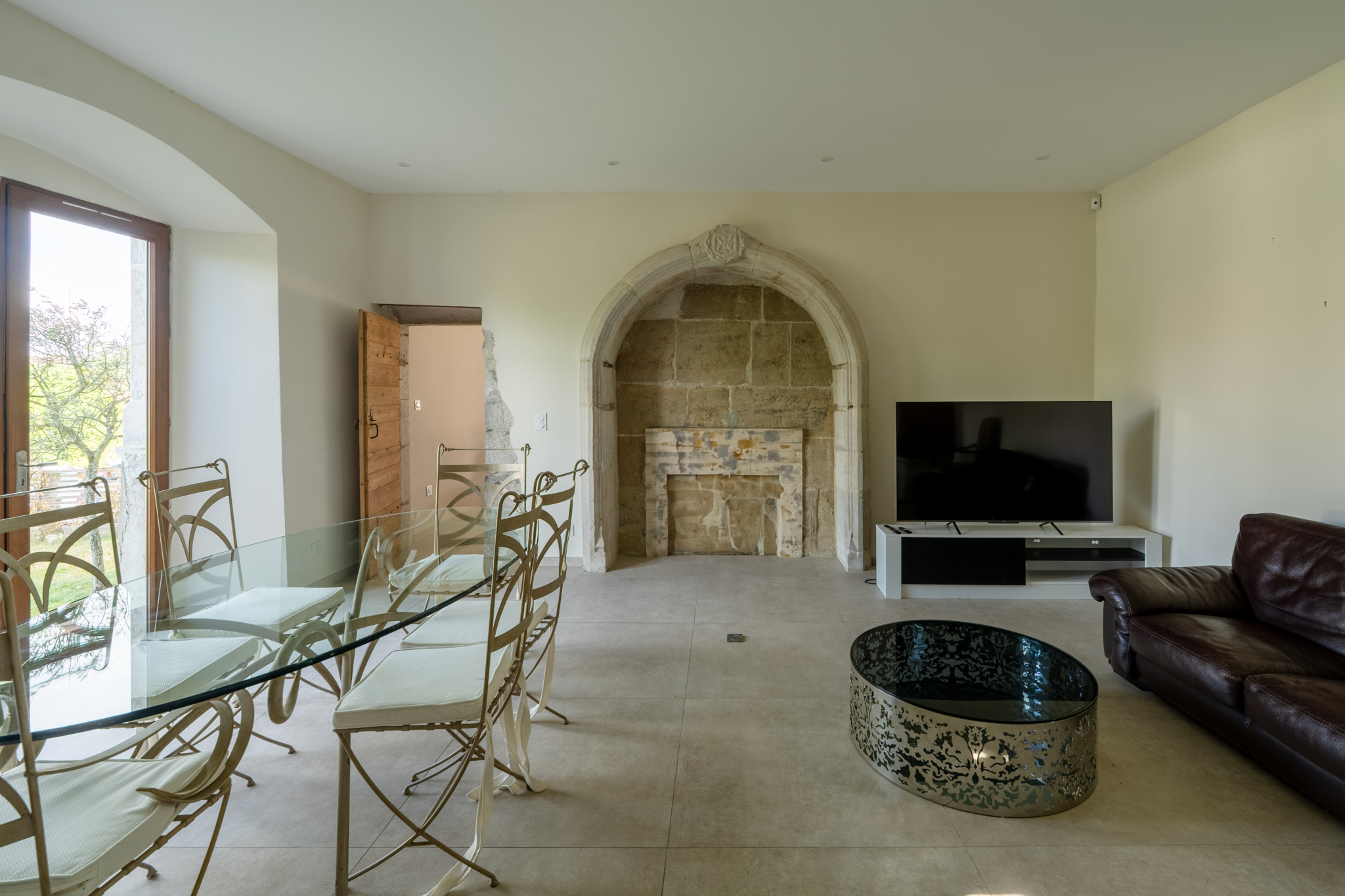 Appartement de charme dans un château   Proche Annecy
