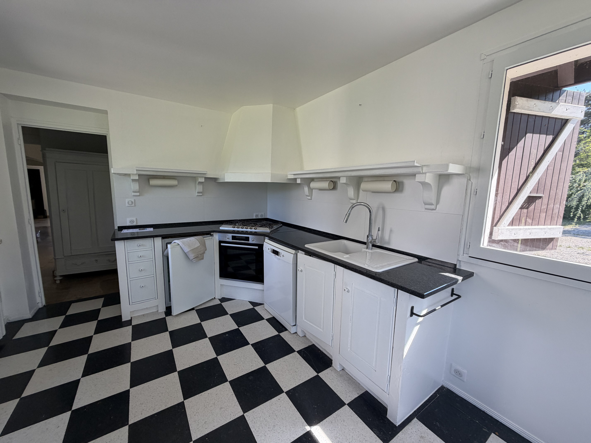 Maison / Villa disponible à la vente à Évian les Bains