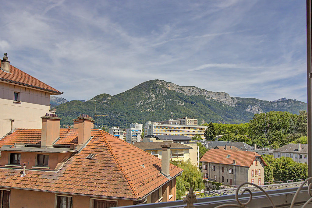 Appartement disponible à la vente à Annecy