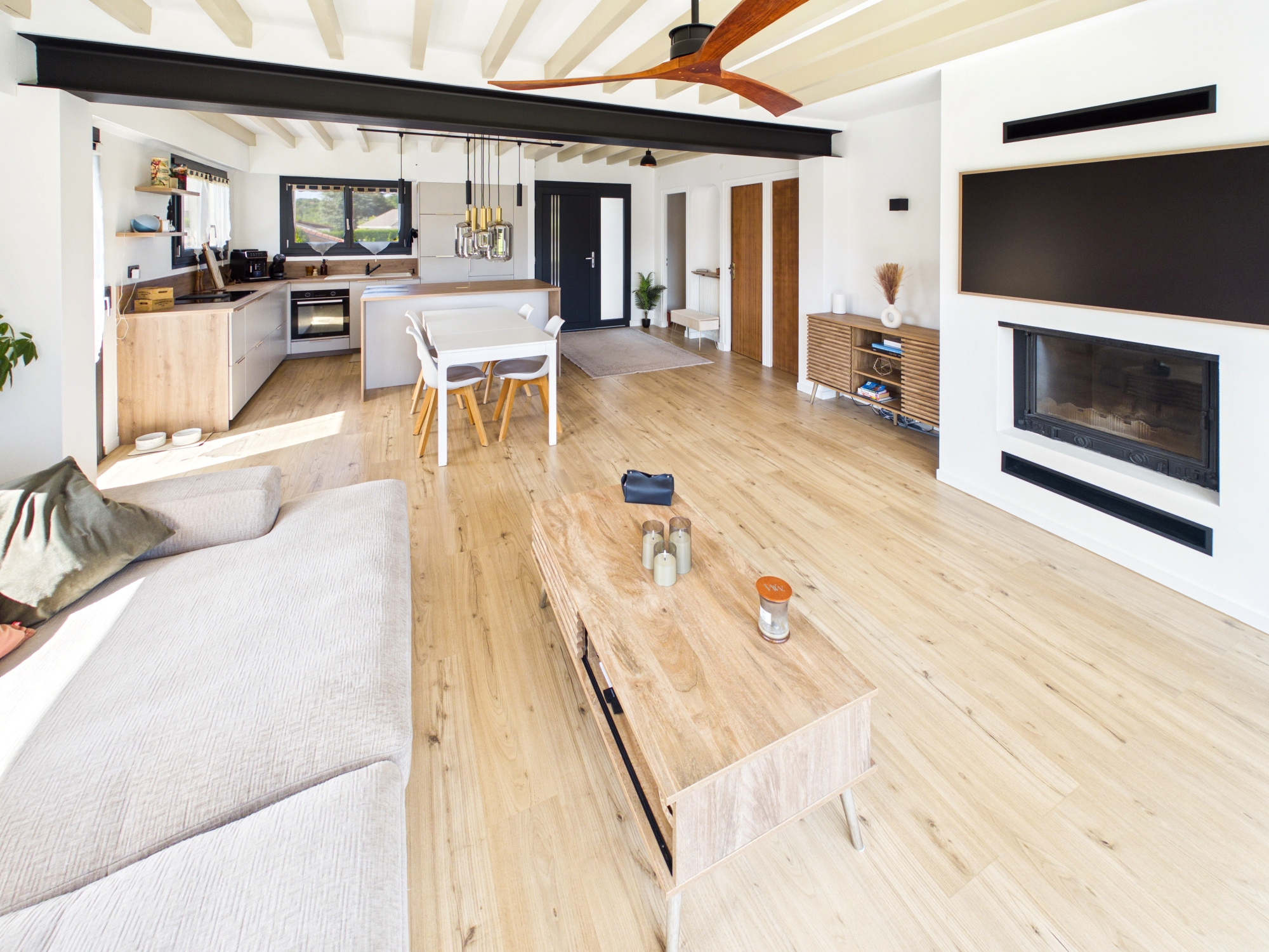 Maison / Villa de 177 m2 comprenant 5 pièces