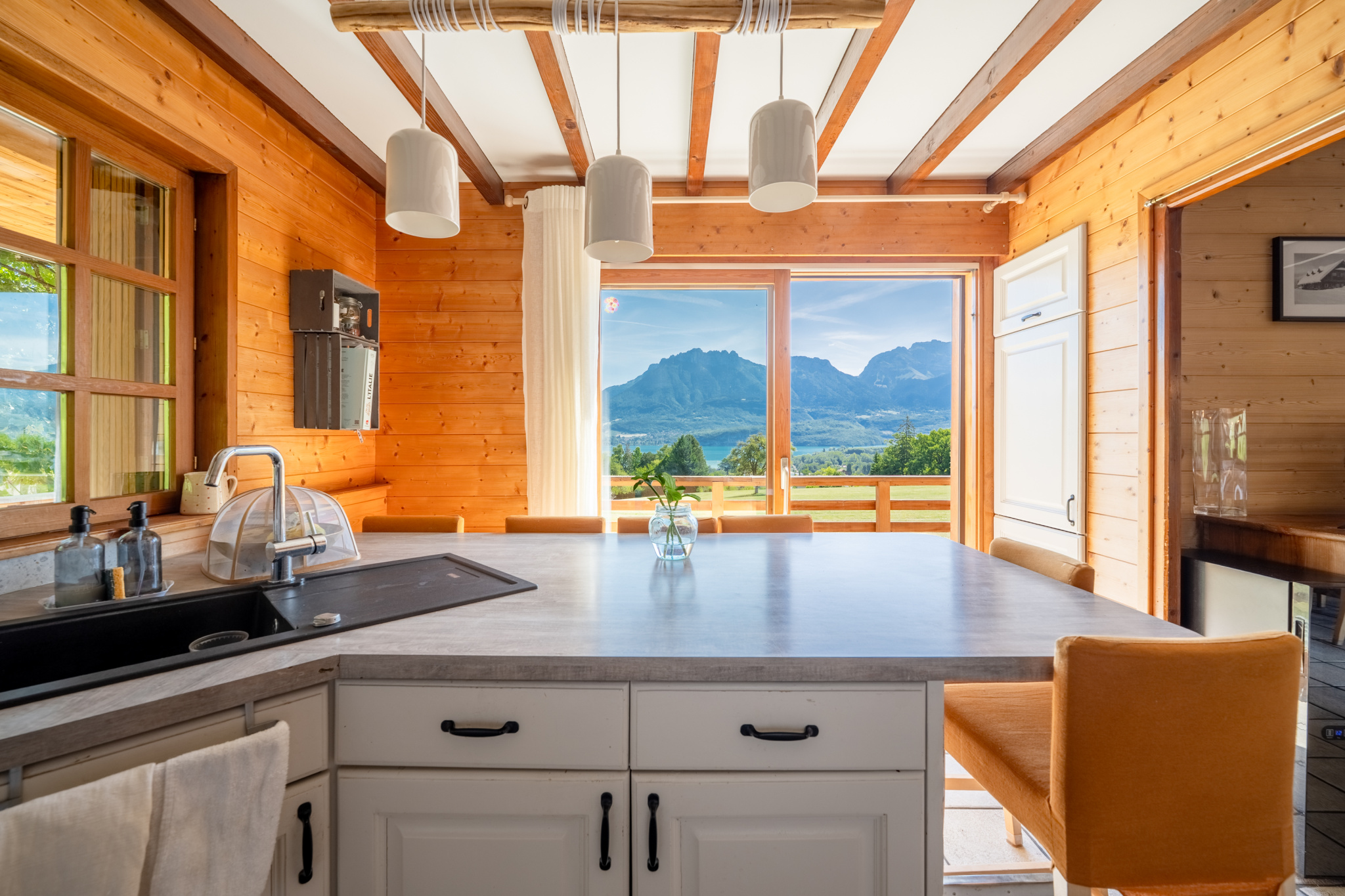 L'agence Leman property vous propose un Maison / Villa à la vente