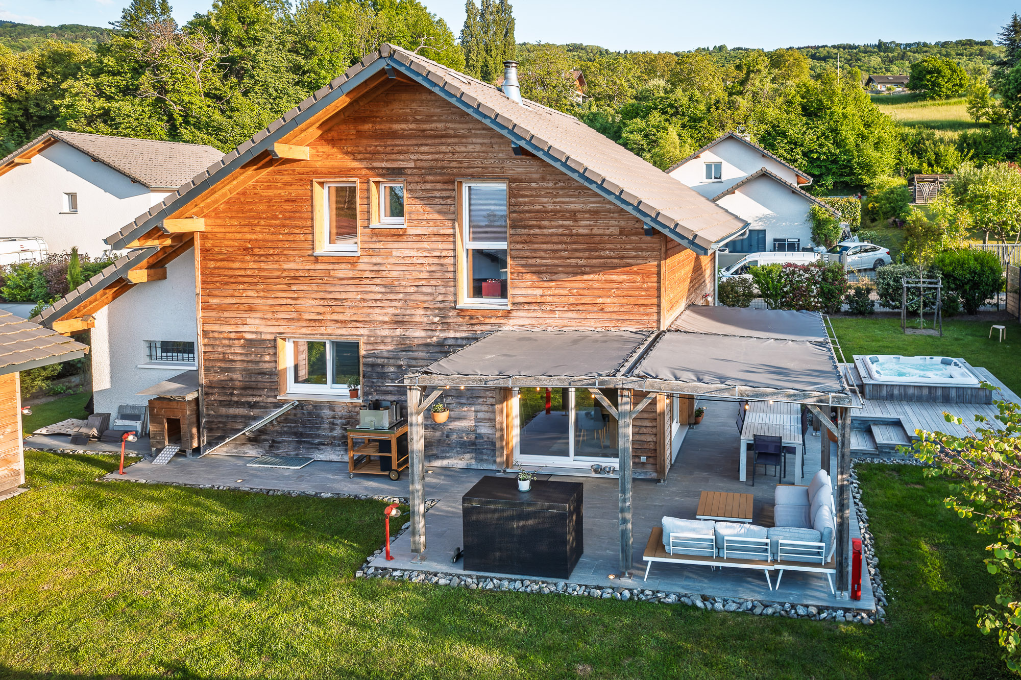 Maison / Villa en vente sur www.leman-property.com