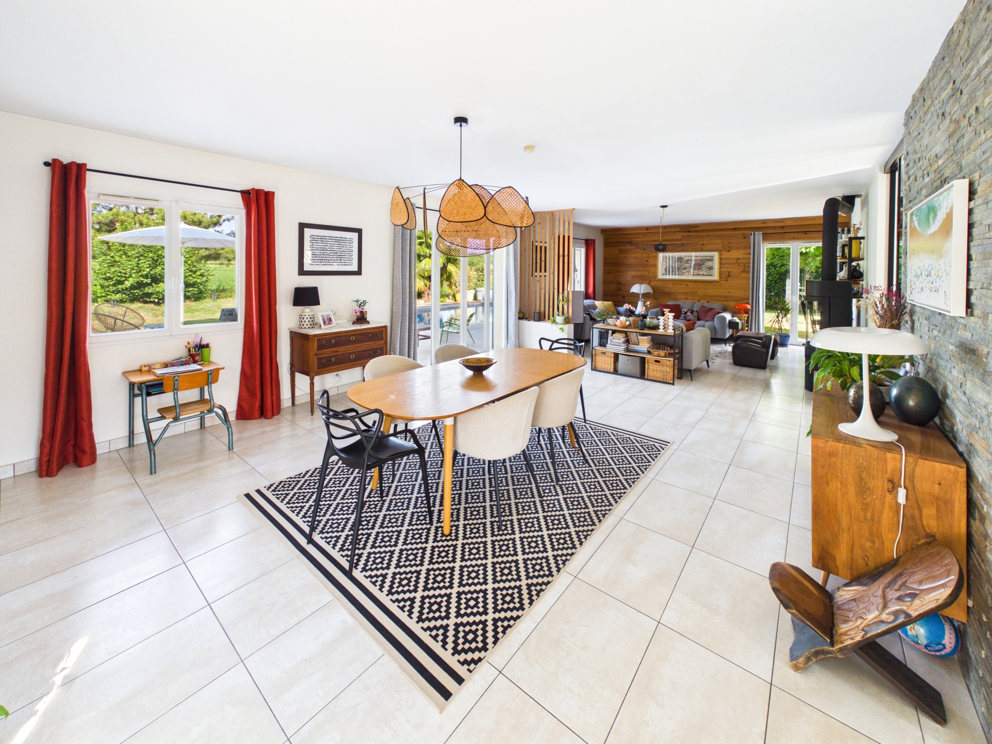 L'agence Leman property vous propose un Maison / Villa à la vente